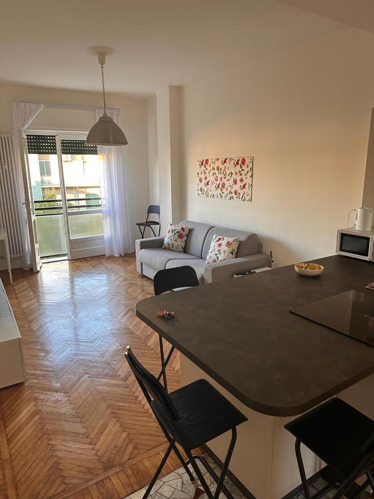 Kibilu - Via Lomellina Mm Argonne - Linate Airport Appartement *