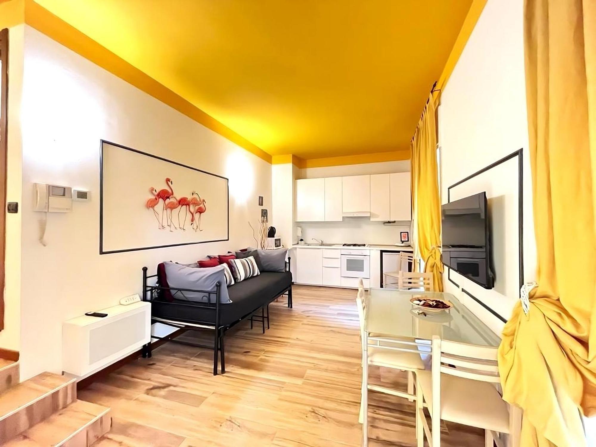Duomo And Downtown Apartment Milan