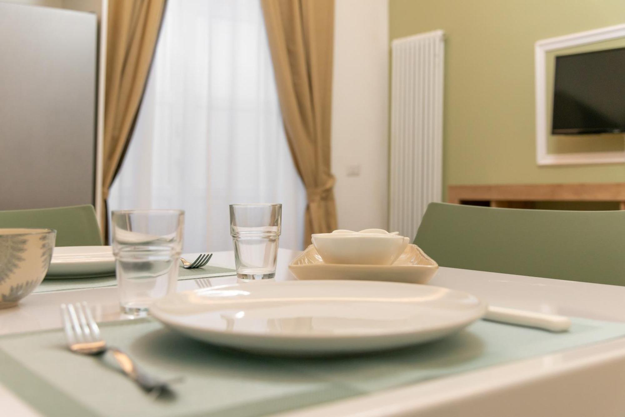 Apartment We - Tadino Glamour, Porta Venezia - *