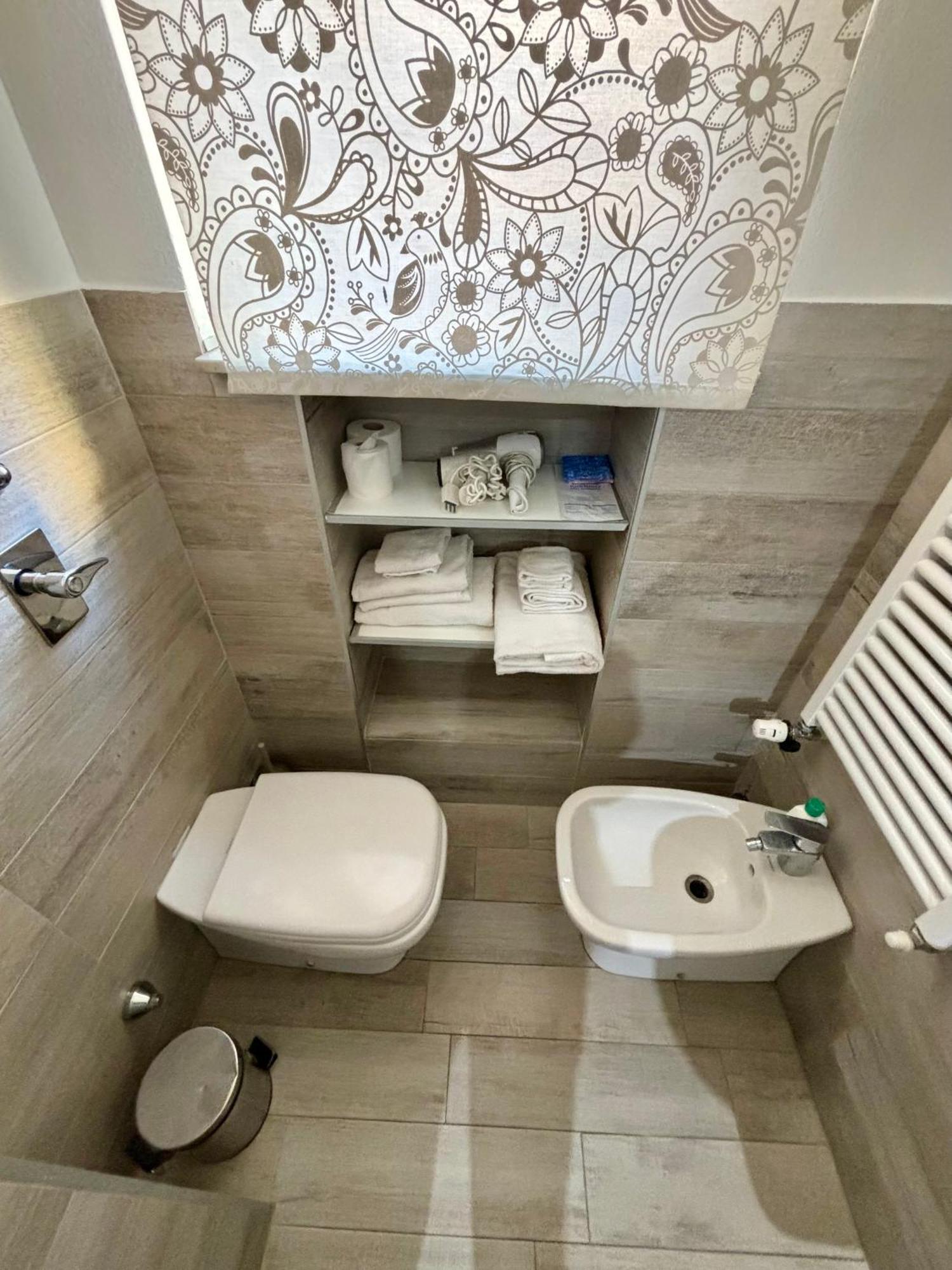 Joy House -central Near Metro Arco Della Pace Brera-entire Perfect For Work & Play, Nightlife With Ac & Fast Wifi Welcome To The Cool Joy House!