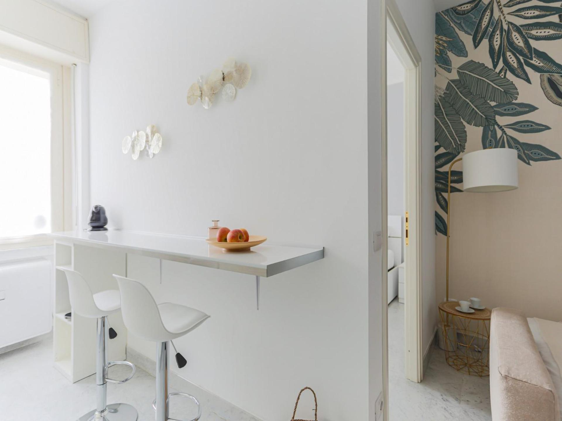 The Best Rent - Bright Two-bedroom In Central Station Area Aparthotel Milaan