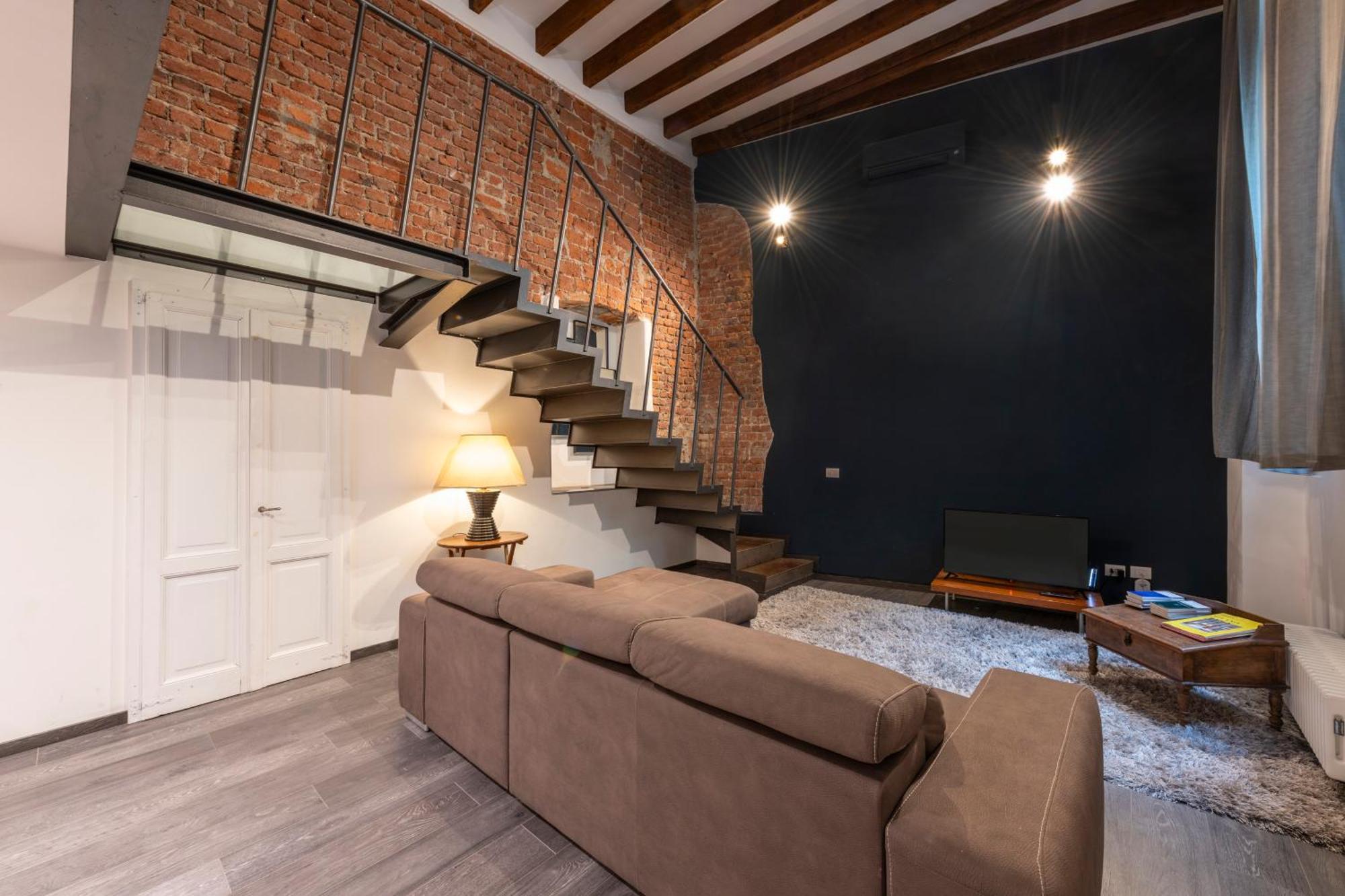 Apartment Charming Loft In Isola Milan