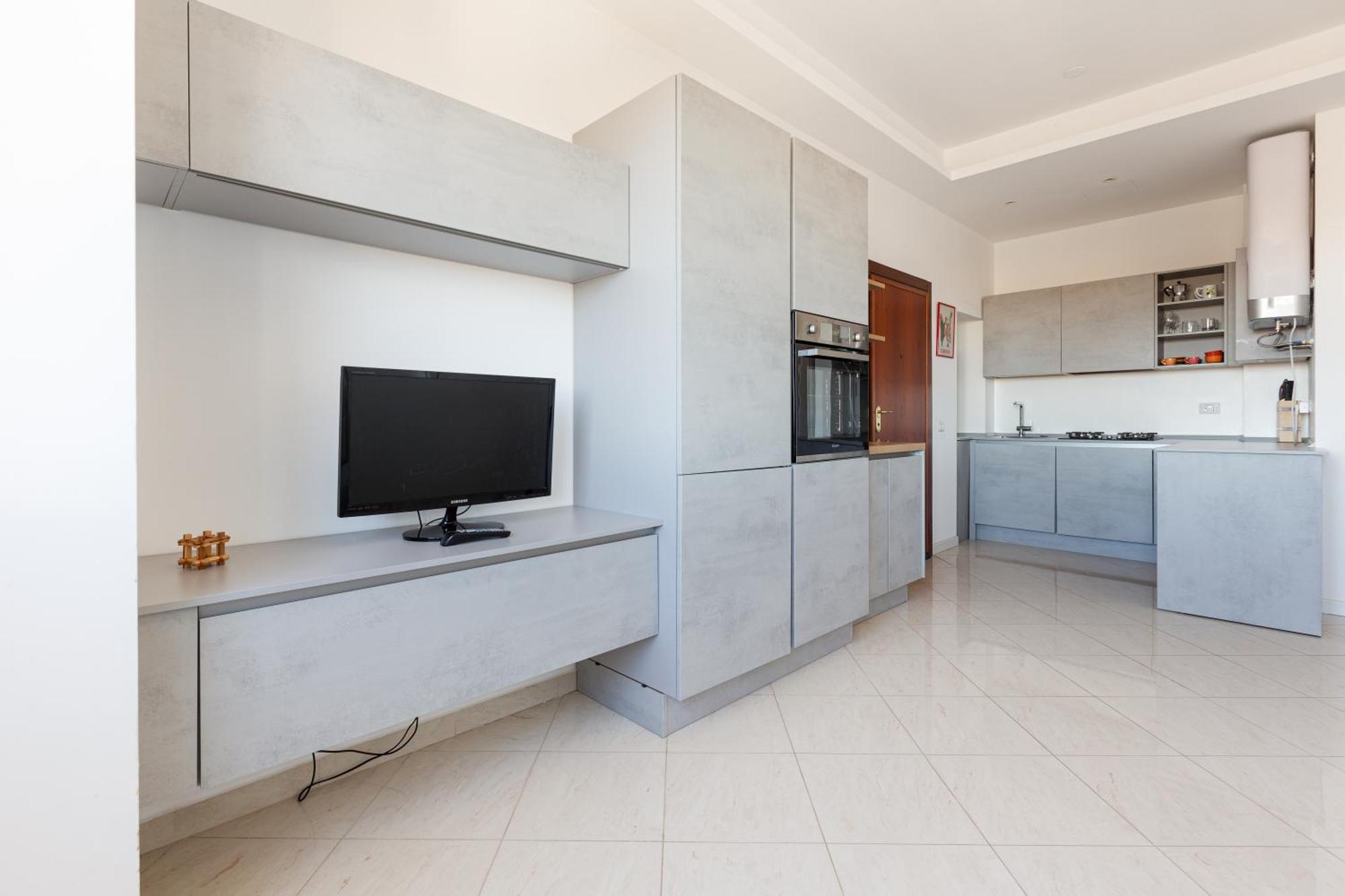 Elegant In Restocco Area
