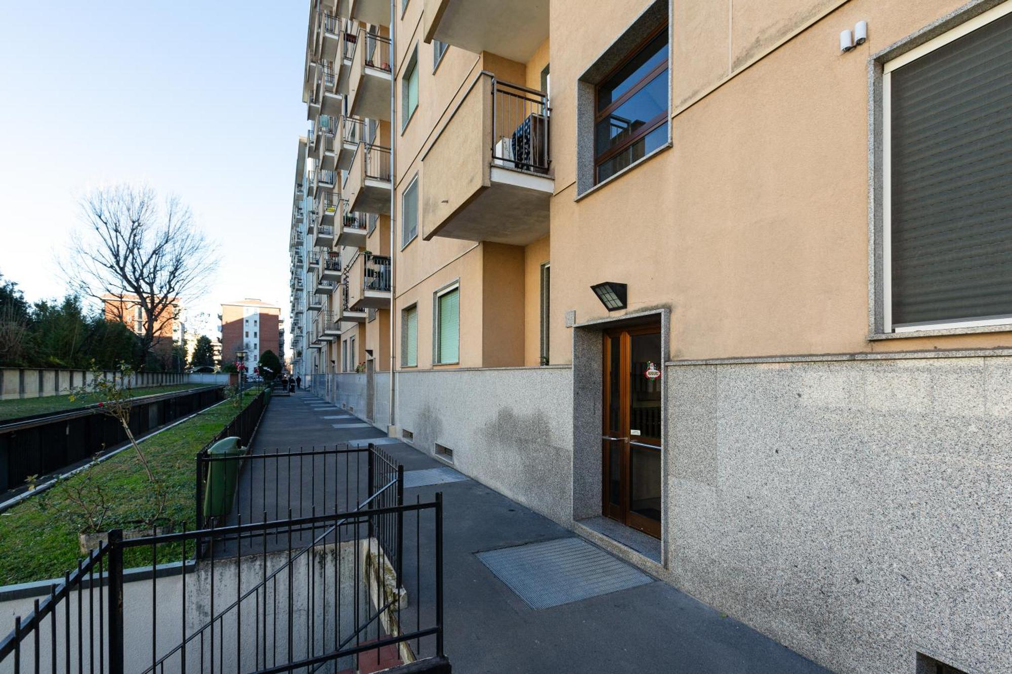 Elegant In Restocco Area * Milano