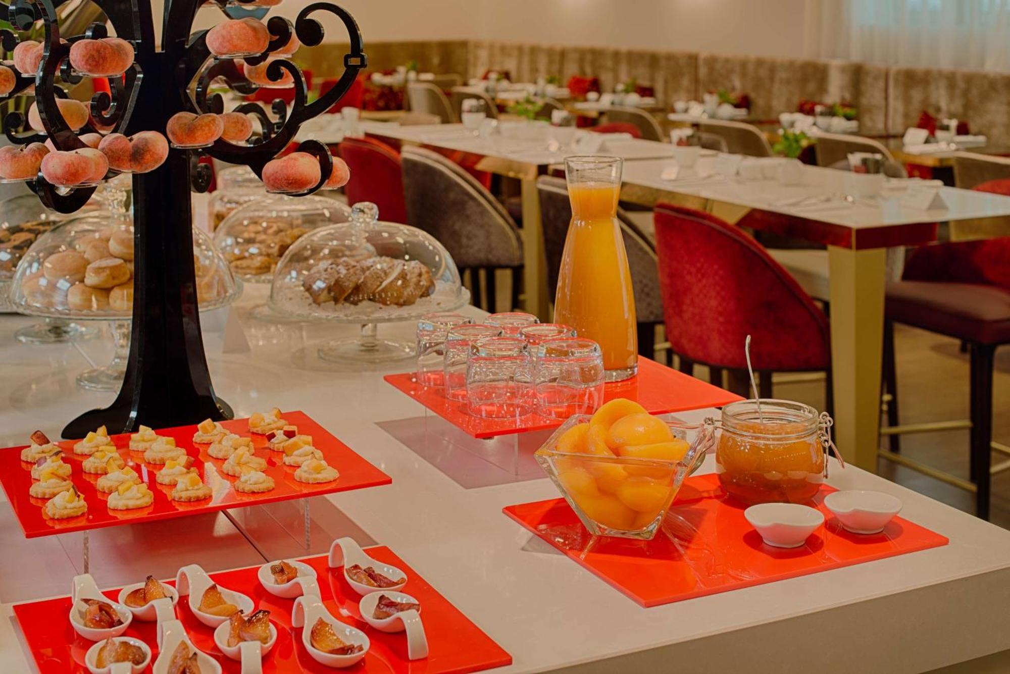 Nh Collection President Hotel