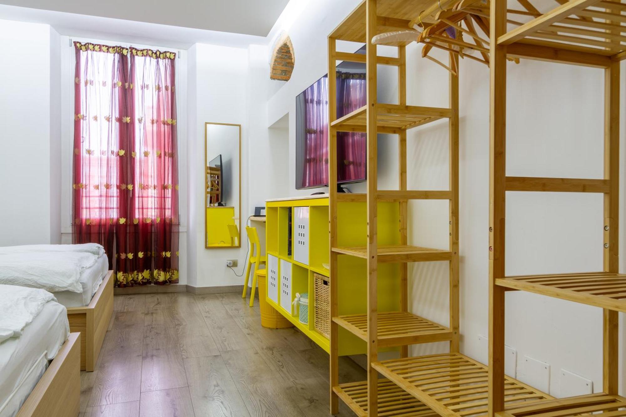 I Della Apartment