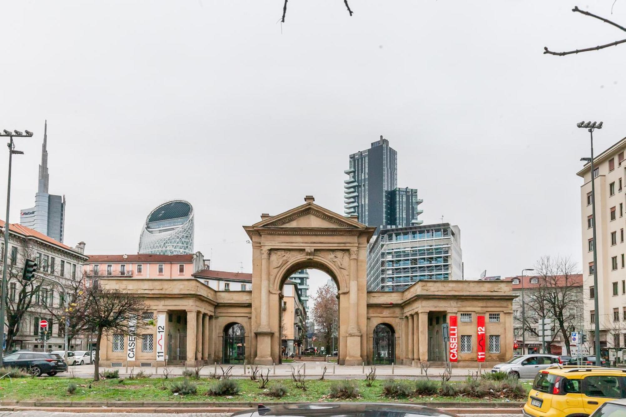 Lejlighed Stile E Comodita Nel Vivace Centro Di Milano