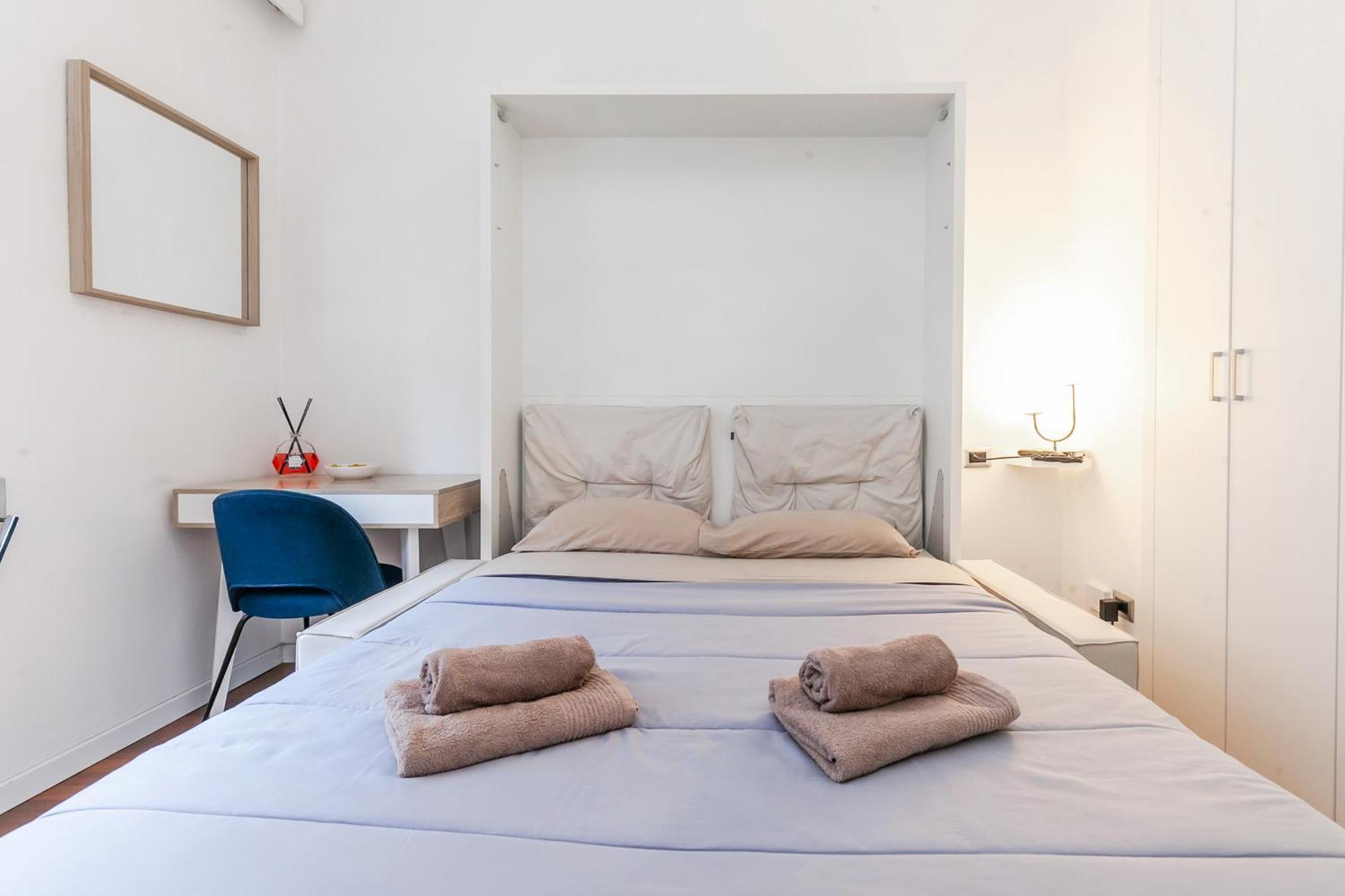 Stile E Comodita Nel Vivace Centro Di Lejlighed Milano