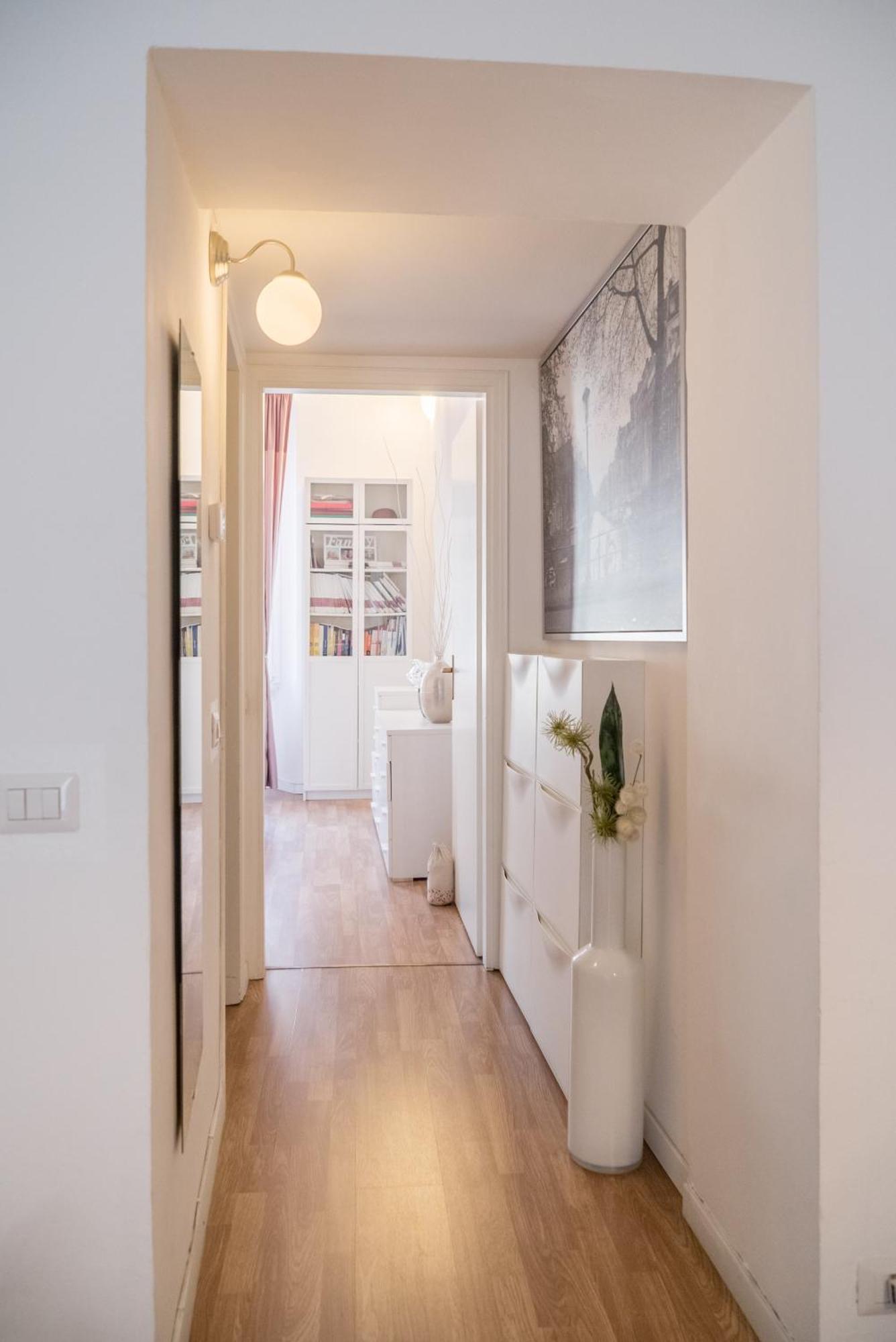 Charming Milanese Aparment Milan