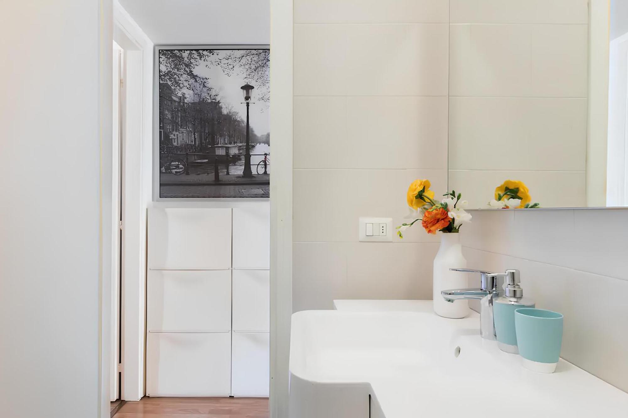 Apartment Charming Milanese Aparment Milan