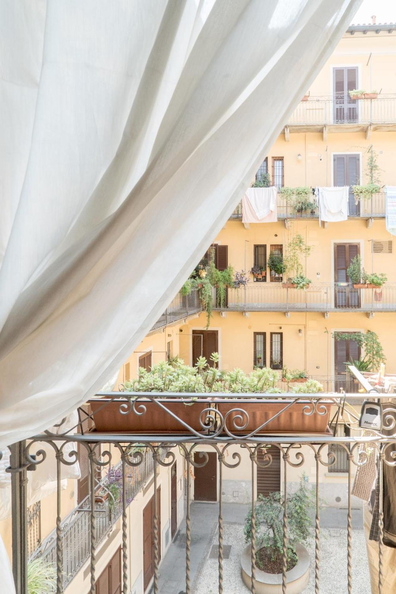 Charming Milanese Aparment Apartment *