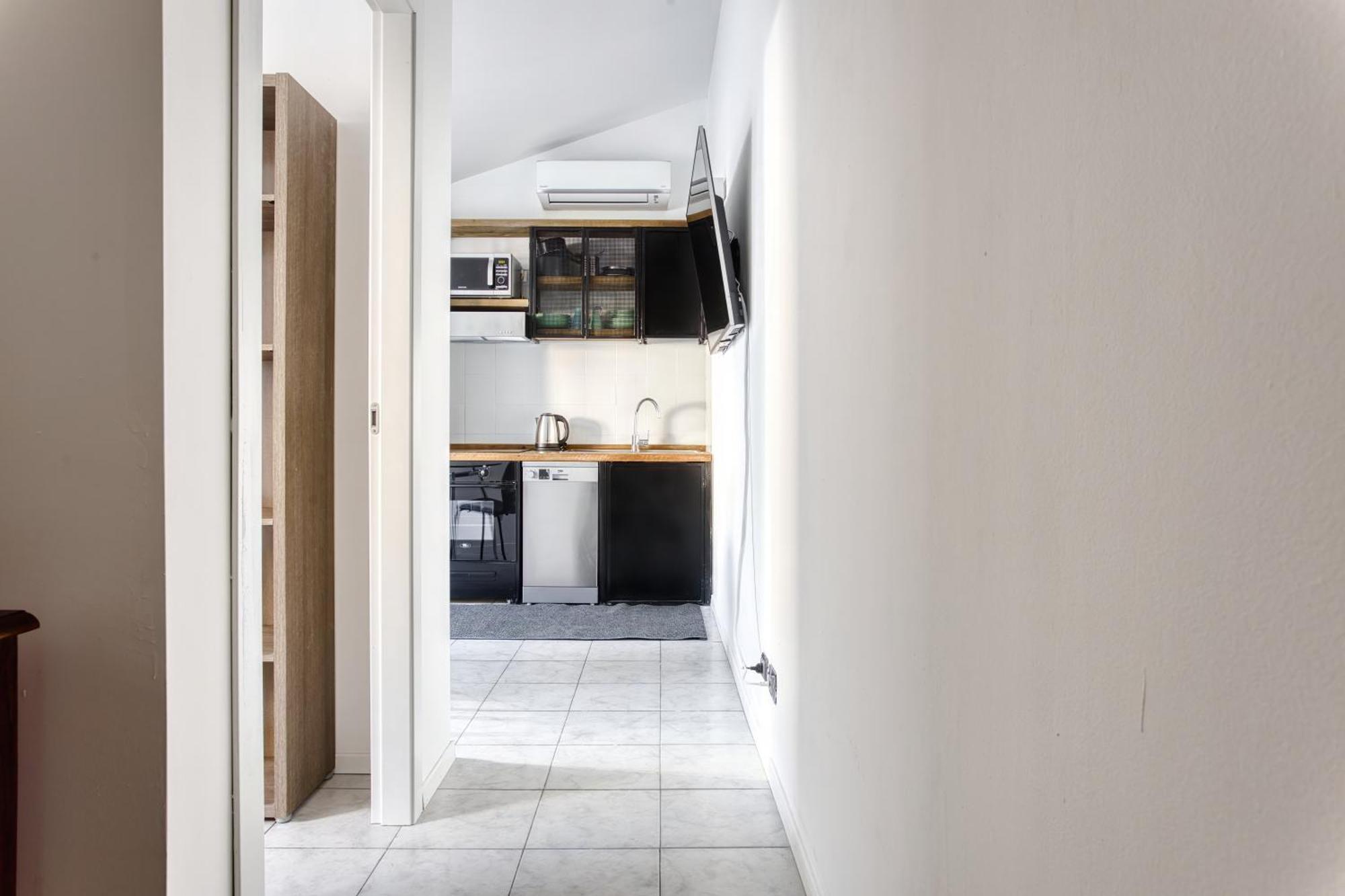 Hideaway In Nolo - Via Oldrado Leilighet *