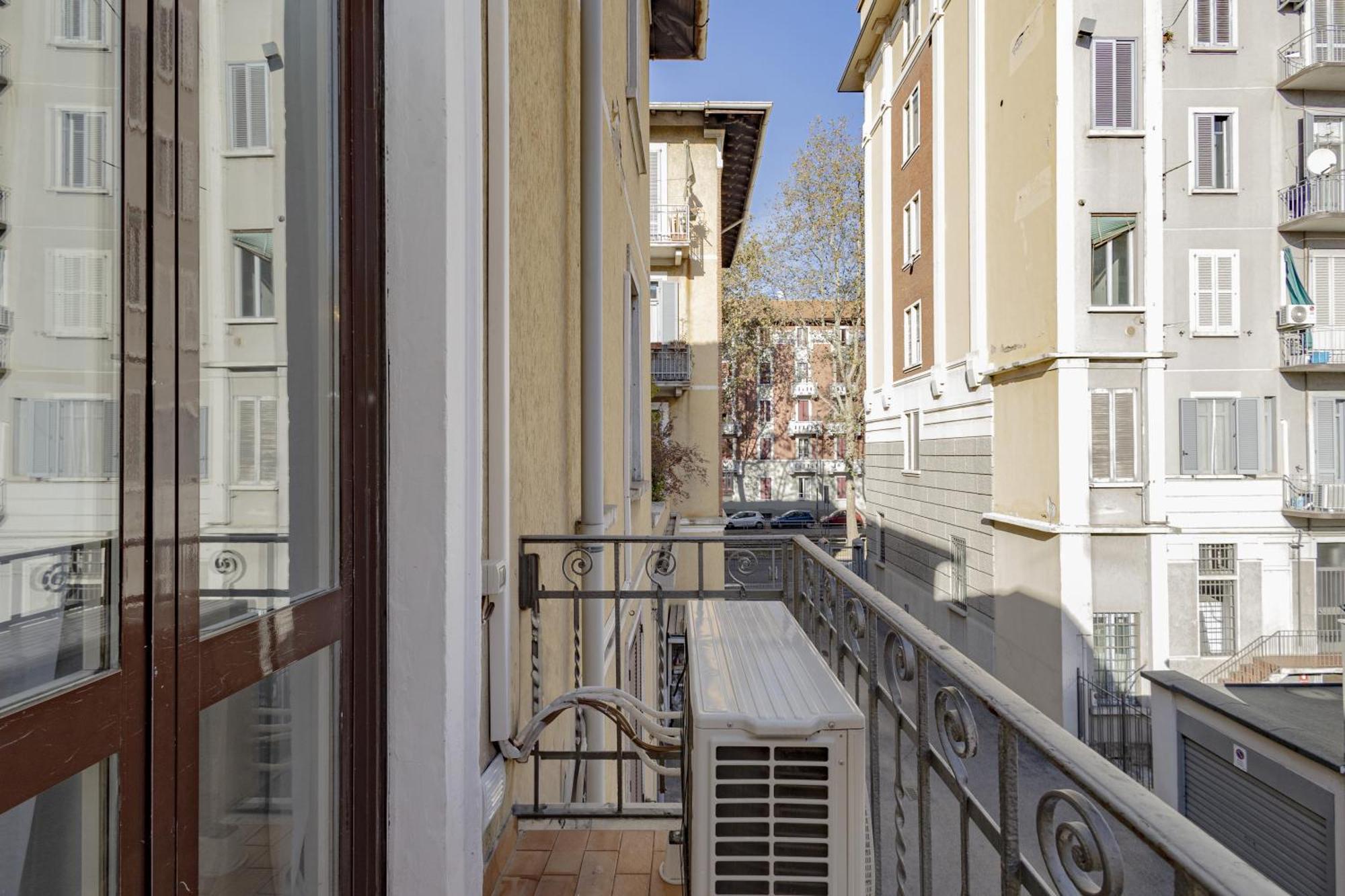 Appartamento Xenia - Cozy Luminous Flat Near Navigli *