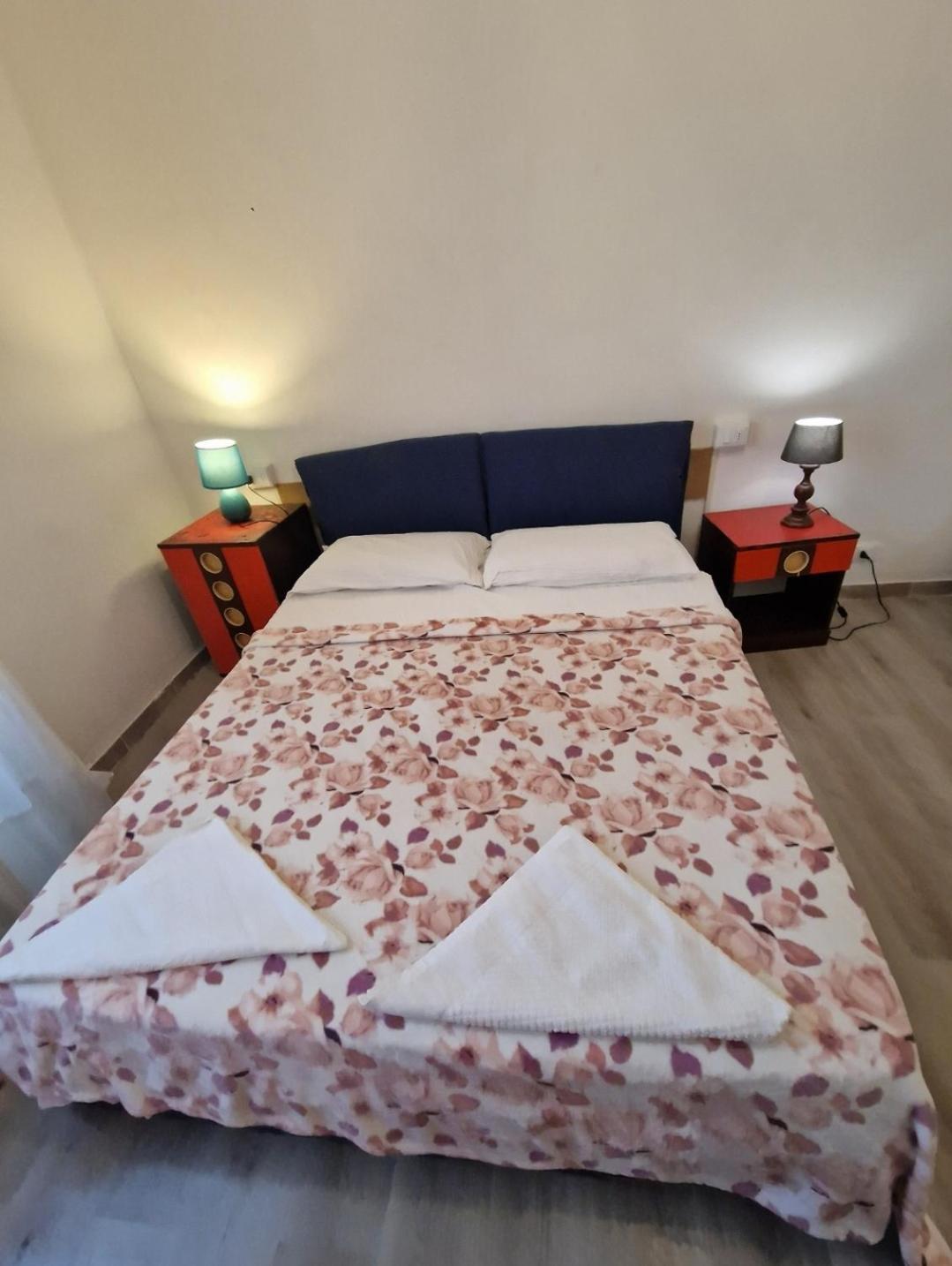 In The Center - Stanza In Centro Citta Privat bolig