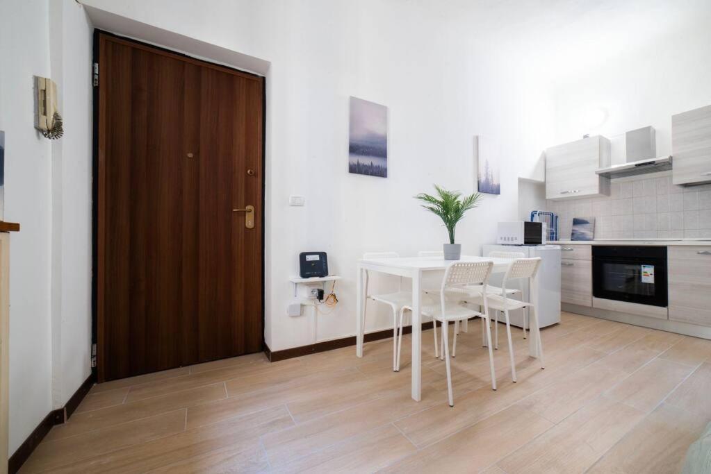 Apartment 4 Stops From The Center Mailand