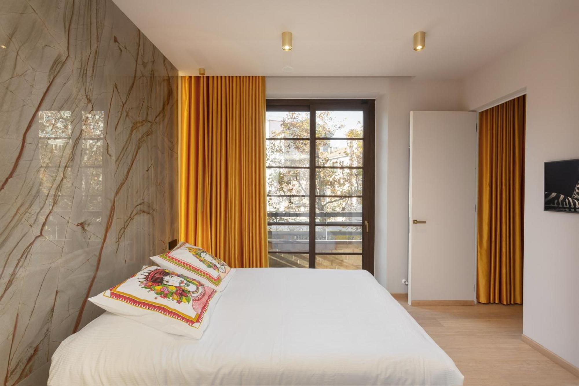 Home: Esclusivo E Moderno Apartment *