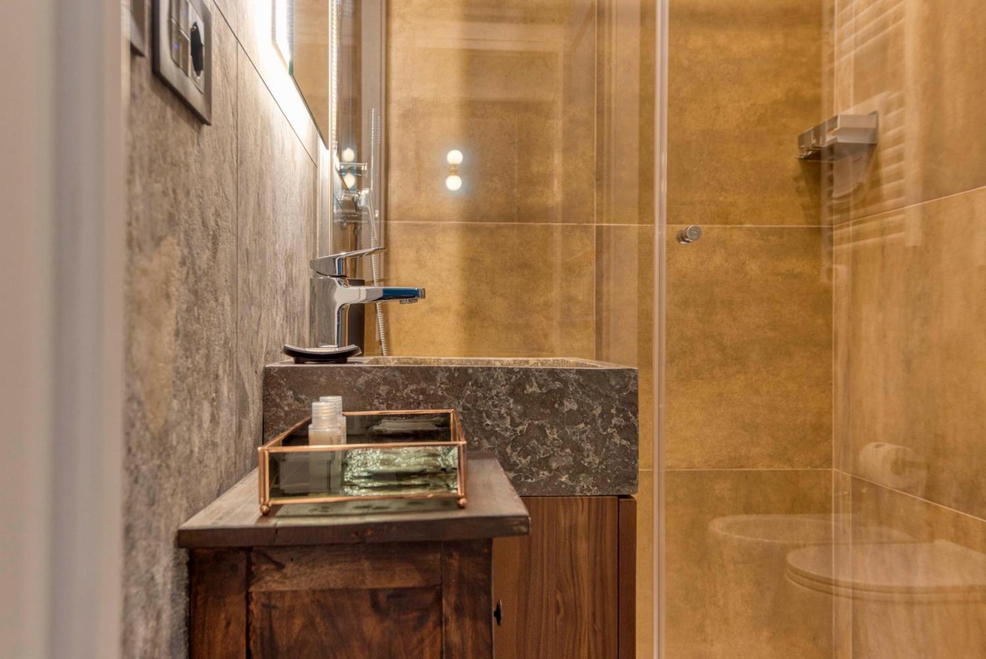 Suite Acquamarina - Appartamento Di Lusso In Galleria Buenos Aires Milano