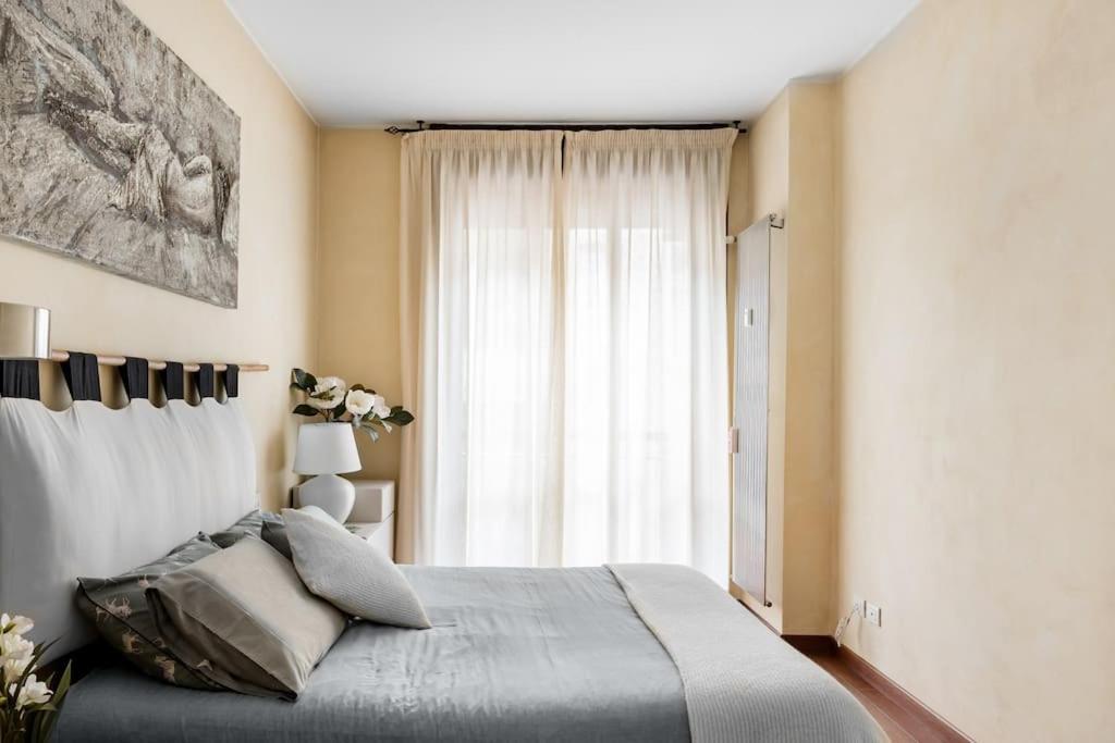 Elegant And Roomy