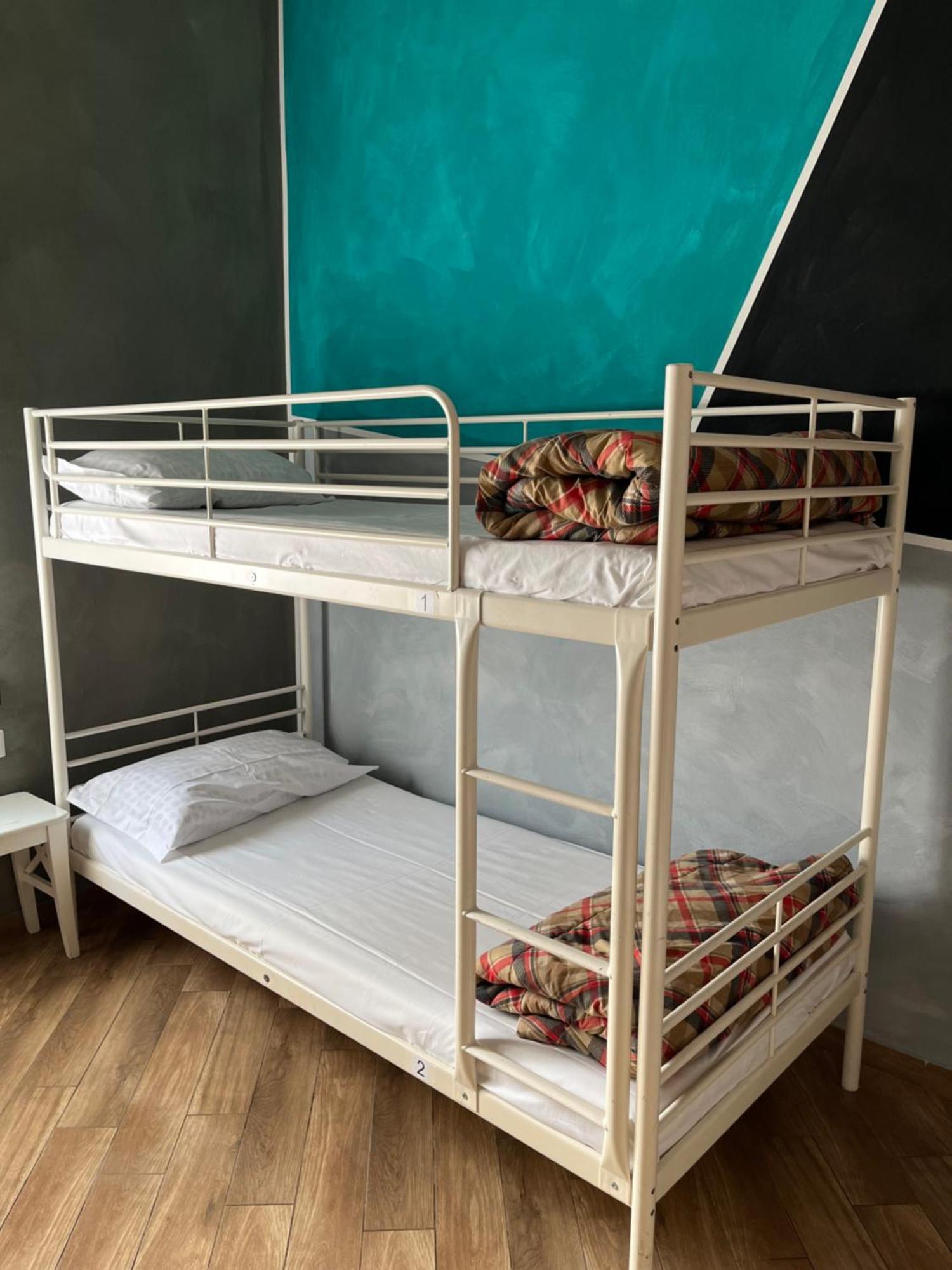 Hostel Gloria *