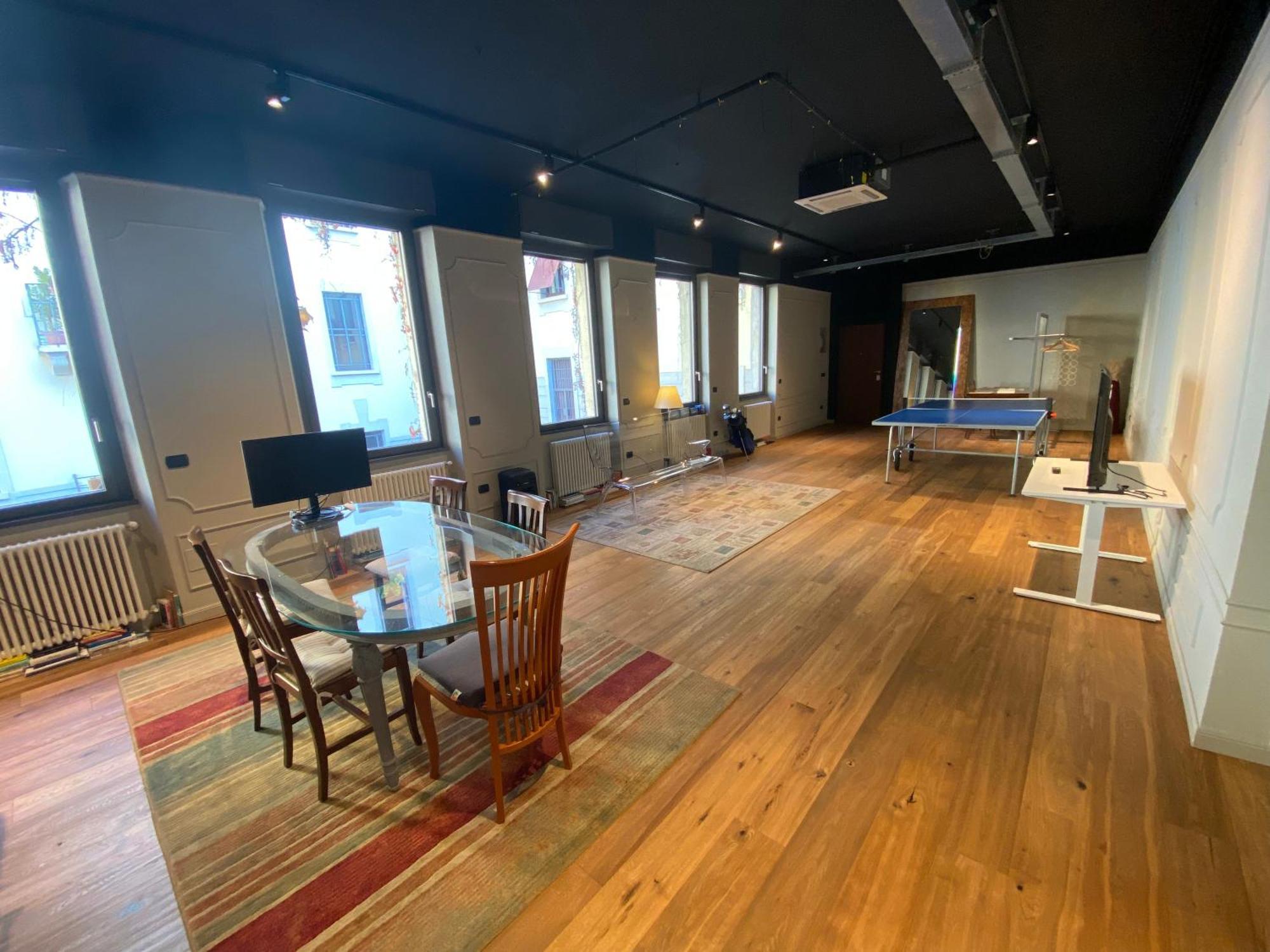 Centro-200 Mq Loft/ufficio • Check-in 24h • Wifi Appartement *