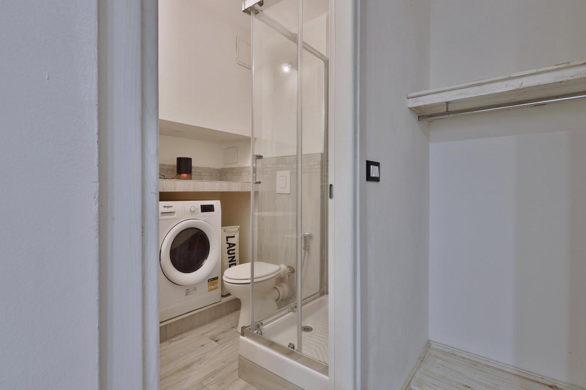 Quiet House In Navigli Sleeps 4 Milano
