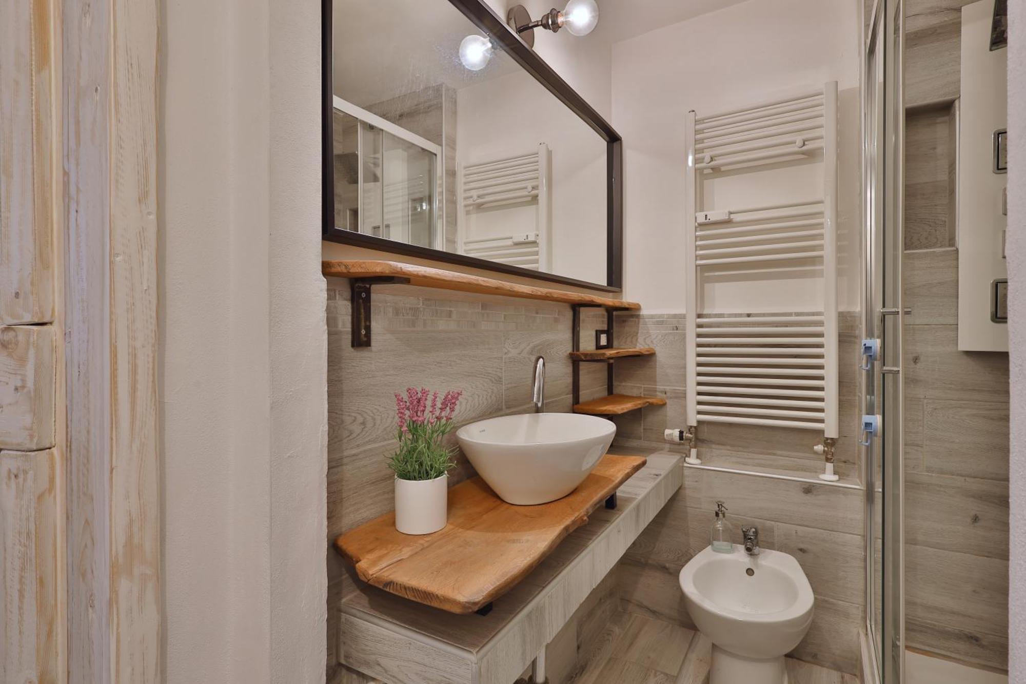Quiet House In Navigli Sleeps 4 Milano