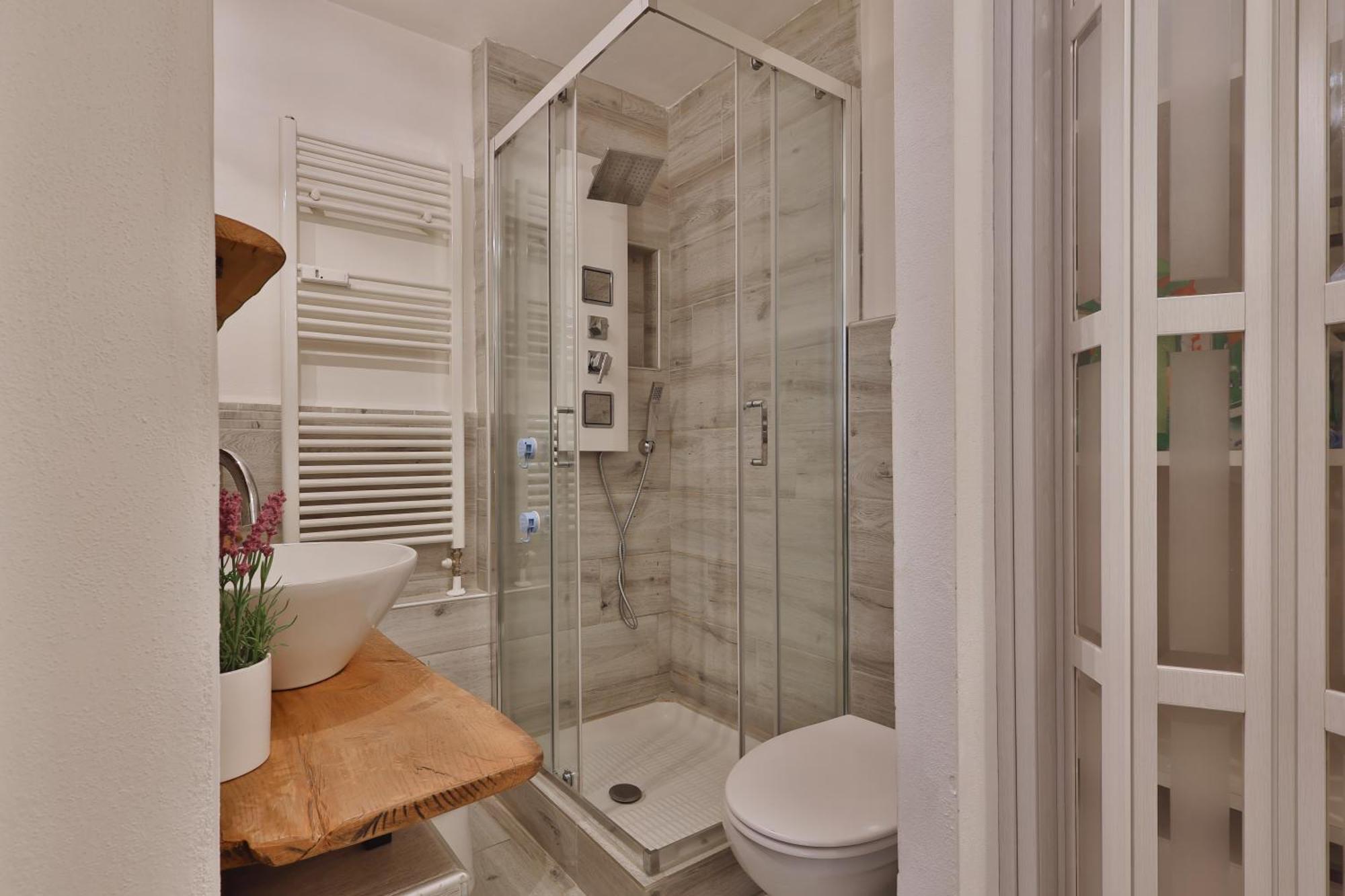 Quiet House In Navigli Sleeps 4 *