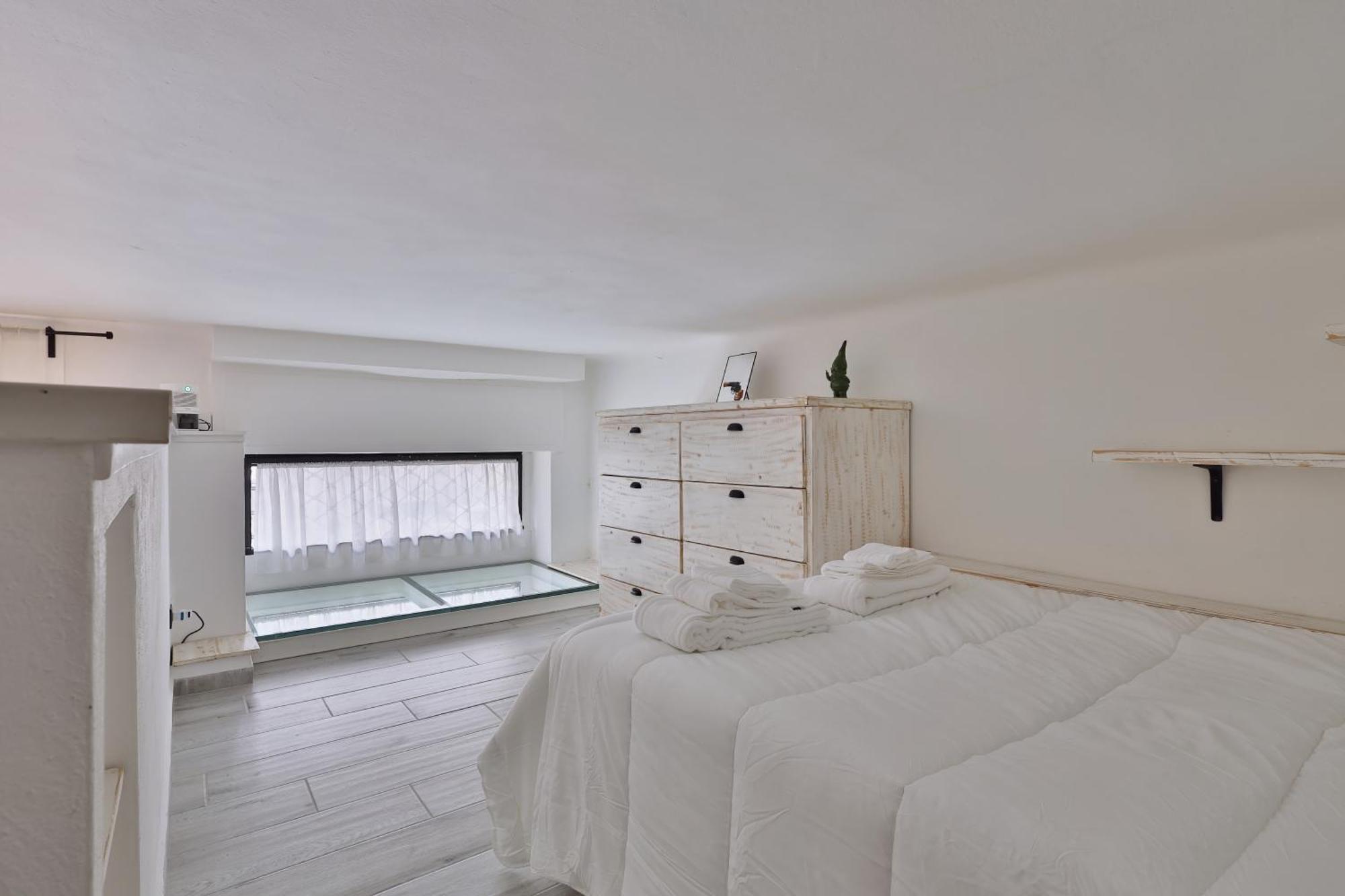 Quiet House In Navigli Sleeps 4 * Milano