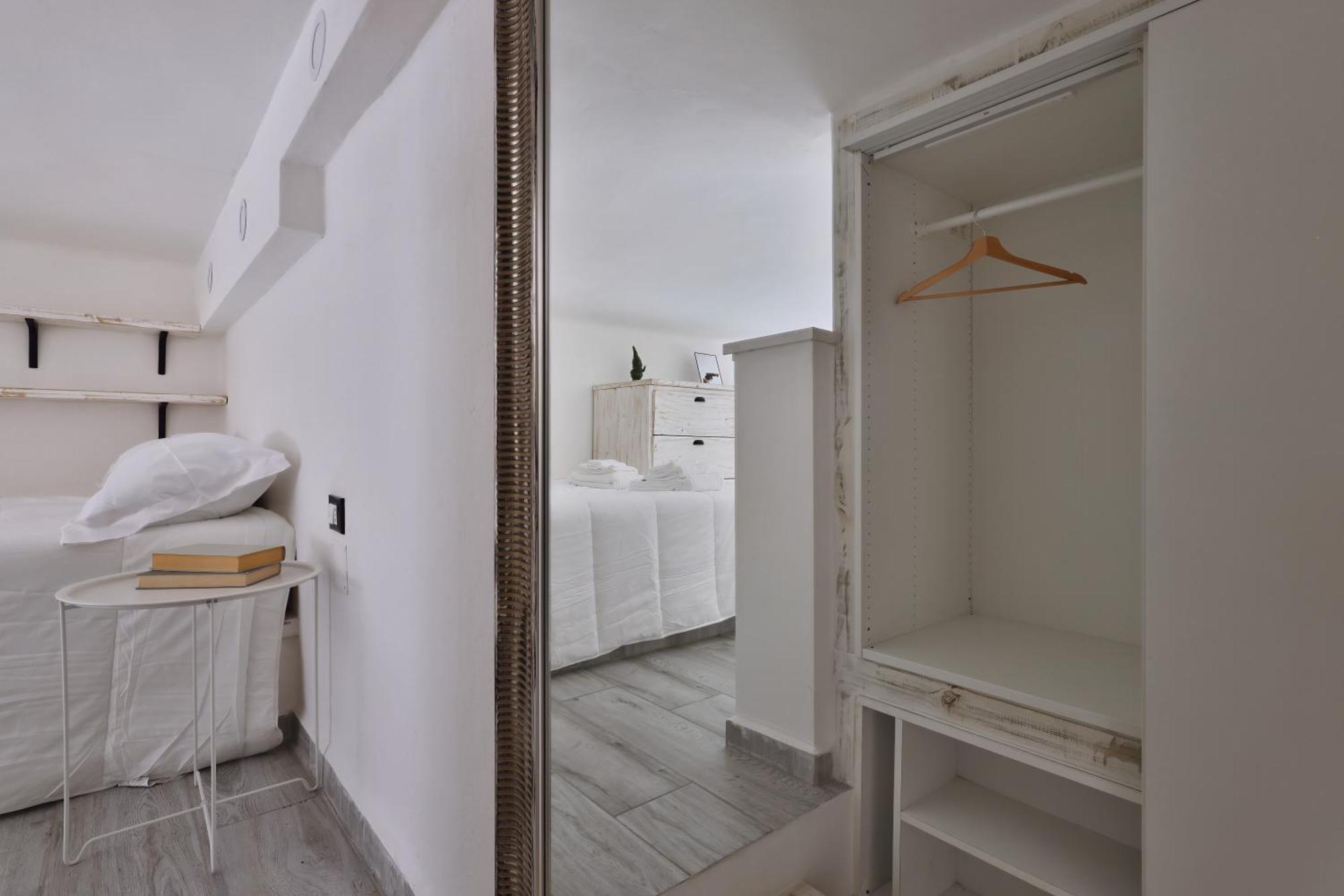 Quiet House In Navigli Sleeps 4 *