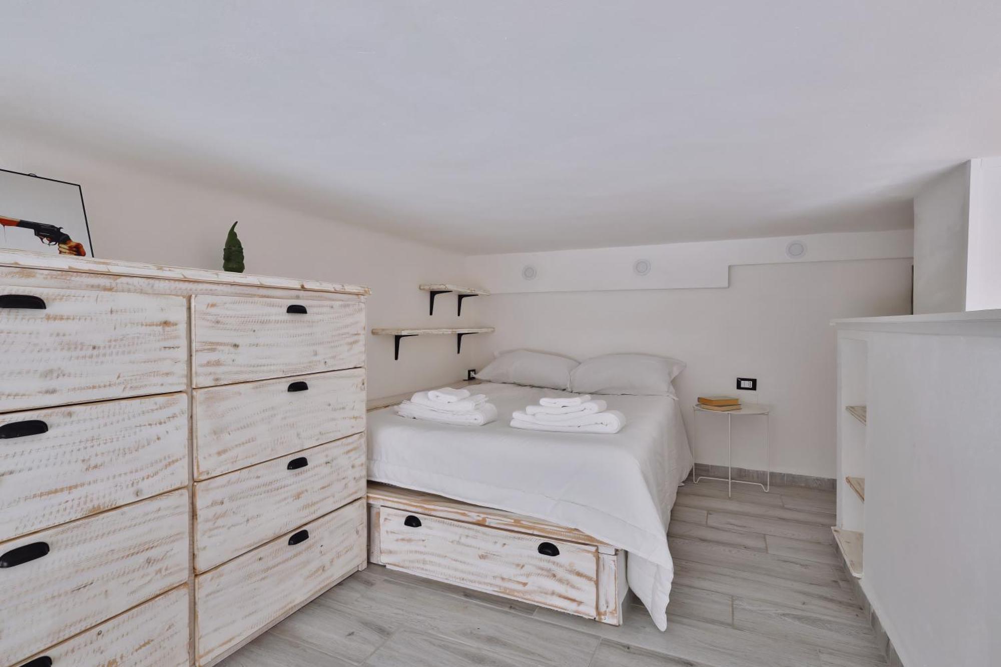 Quiet House In Navigli Sleeps 4 Milano
