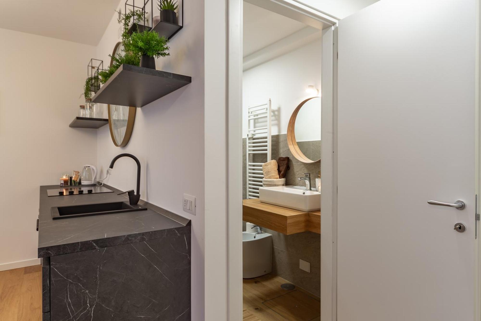 45royal Stylish House Center * Milan