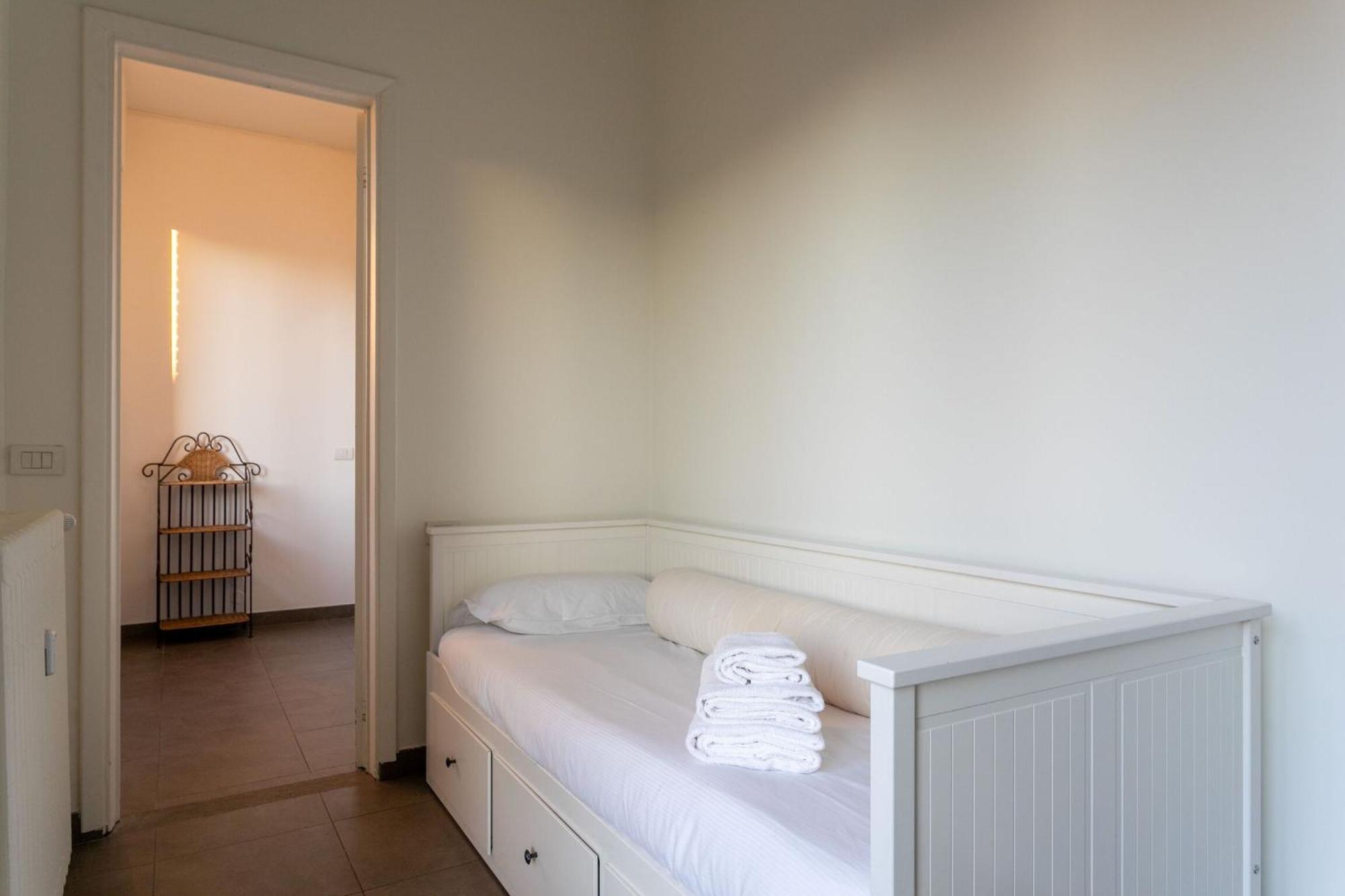 Appartamento Serra 2br With Terrace By Halldis *