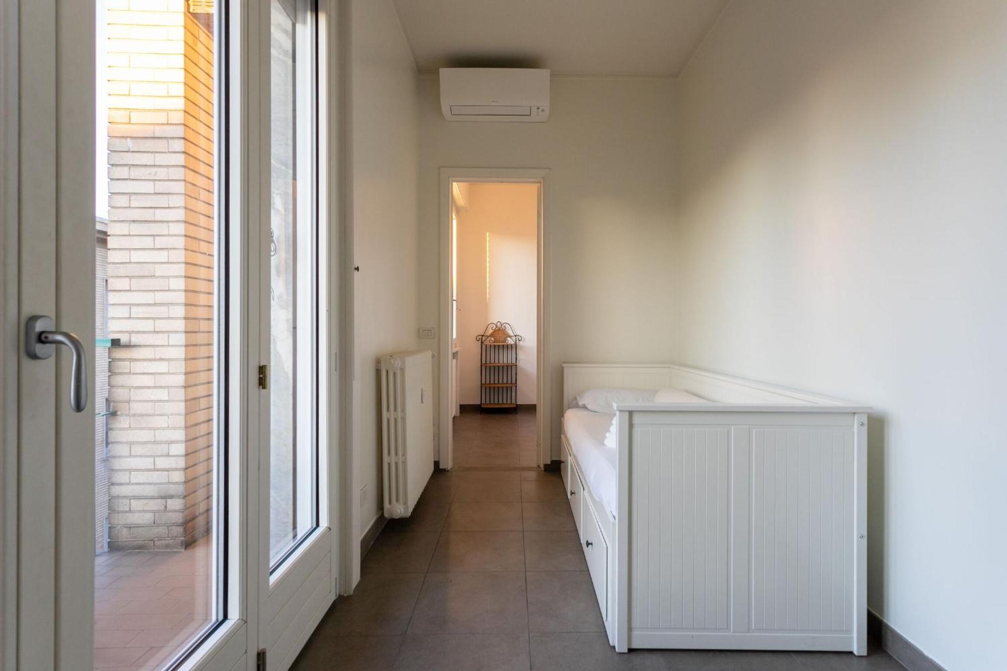 Appartamento Serra 2br With Terrace By Halldis