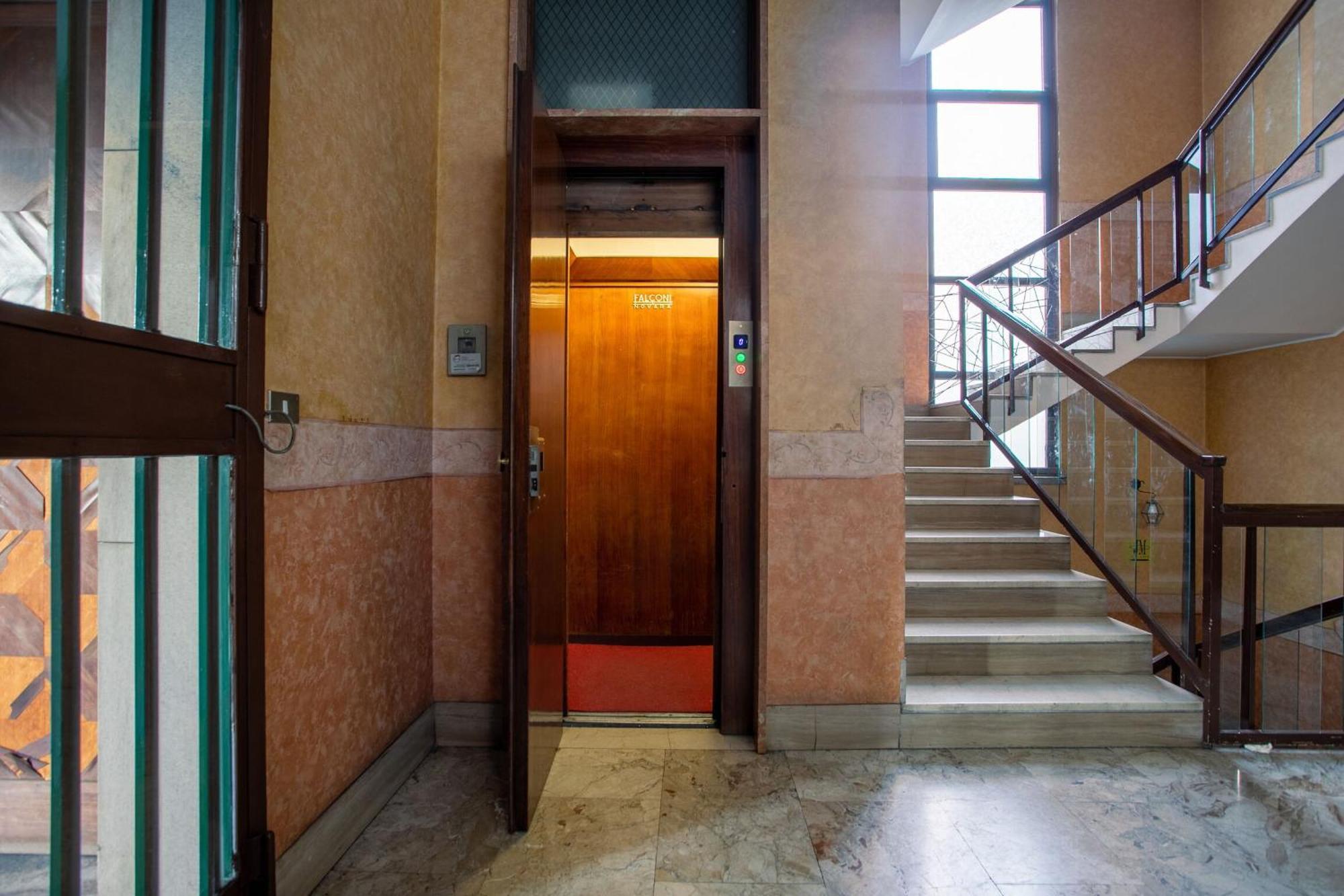 Appartamento Serra 2br With Terrace By Halldis *