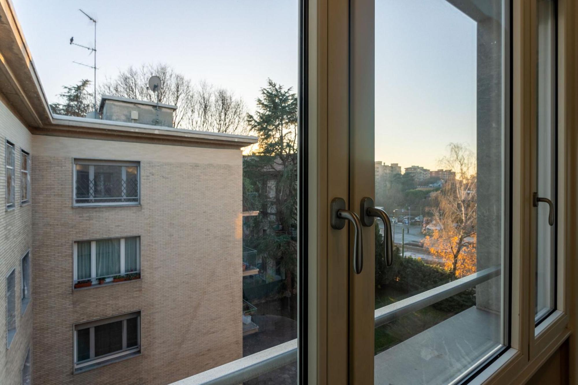 Appartamento Serra 2br With Terrace By Halldis *