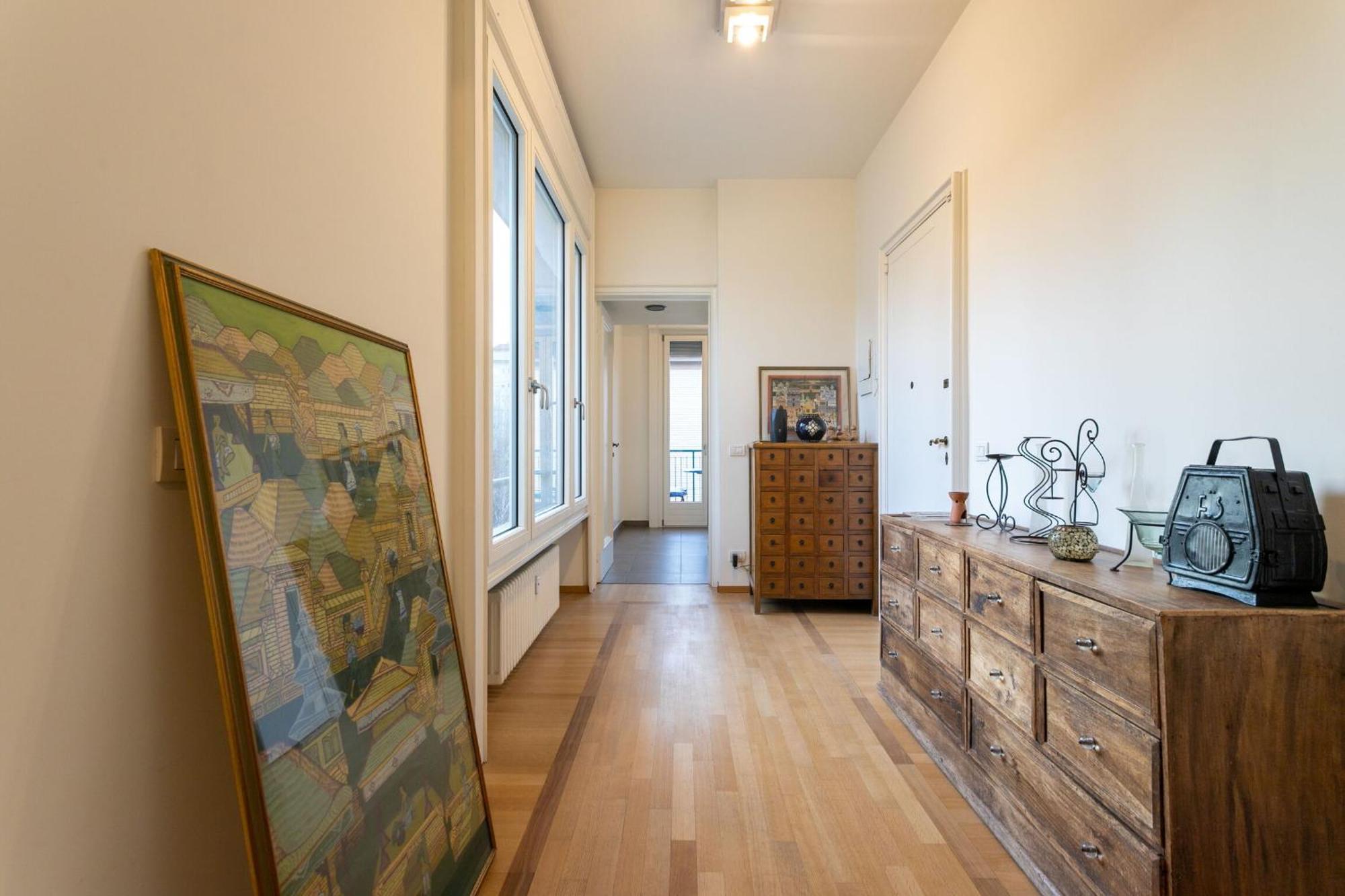 Serra 2br With Terrace By Halldis * Milano