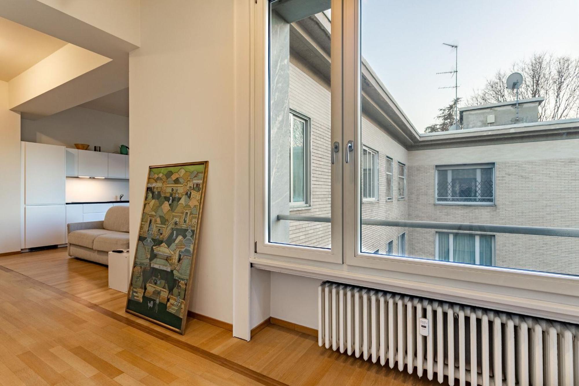Appartamento Serra 2br With Terrace By Halldis Milano