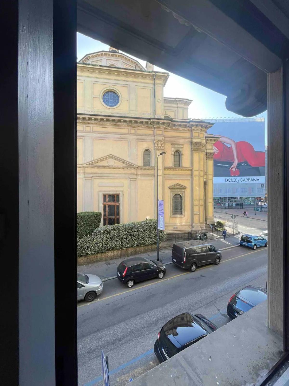 Appartamento Ampio E Accogliente Bilocale - Fara 1, Porta Nuova Milano