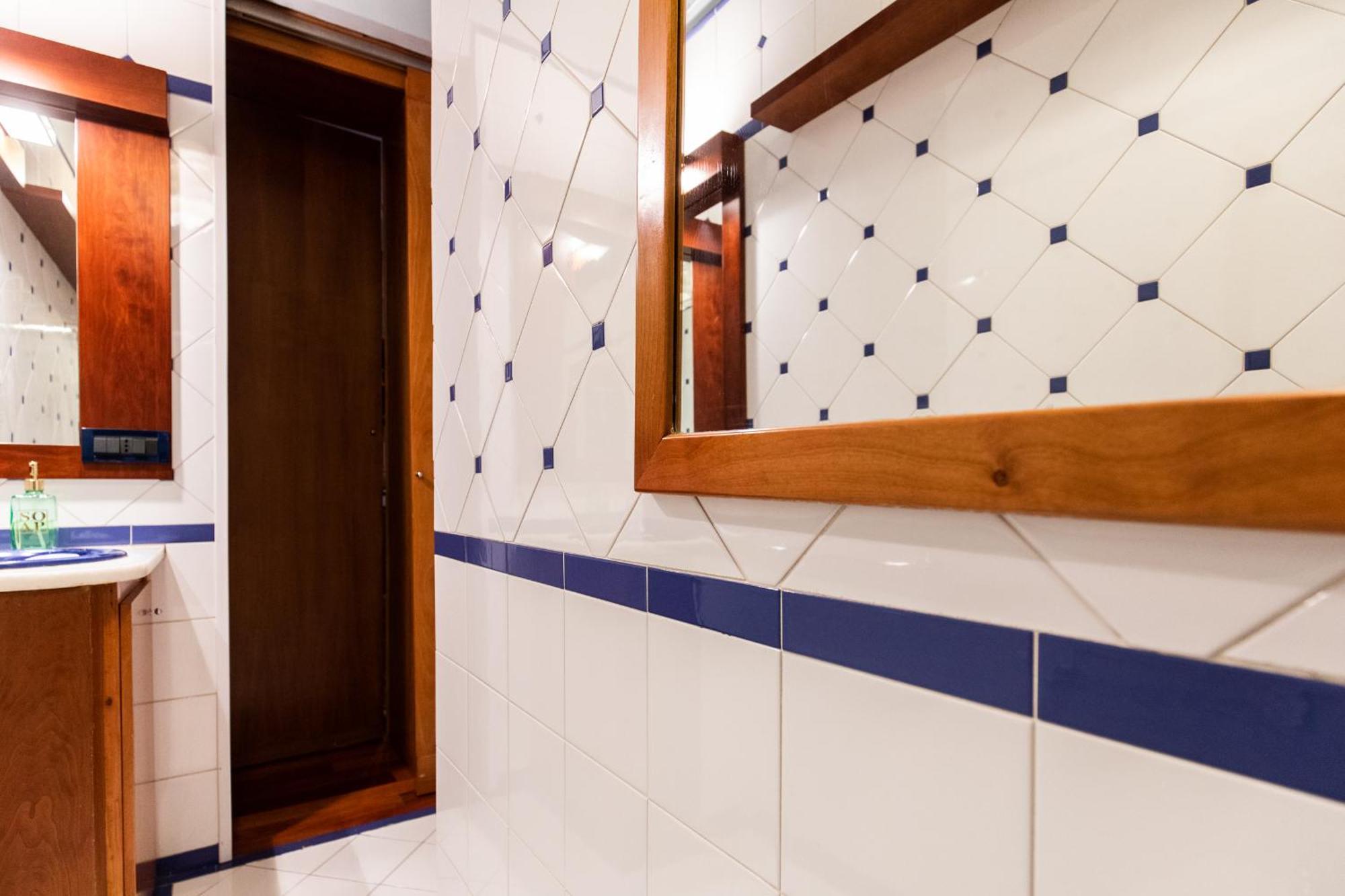 Apartment Ariosto Elegant - Near M1 And Cadorna Station
