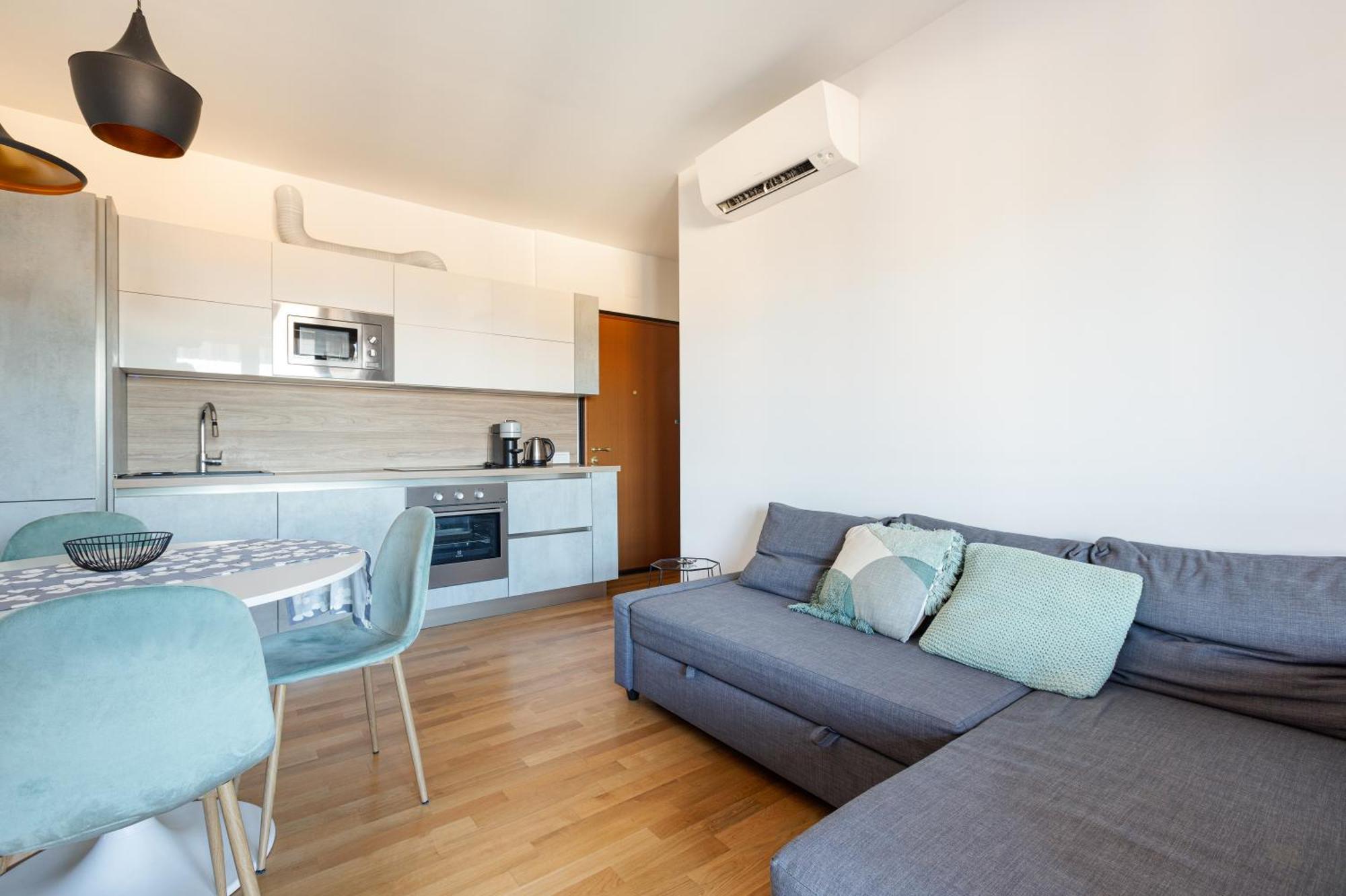 Sweet - With Balcony Appartamento *