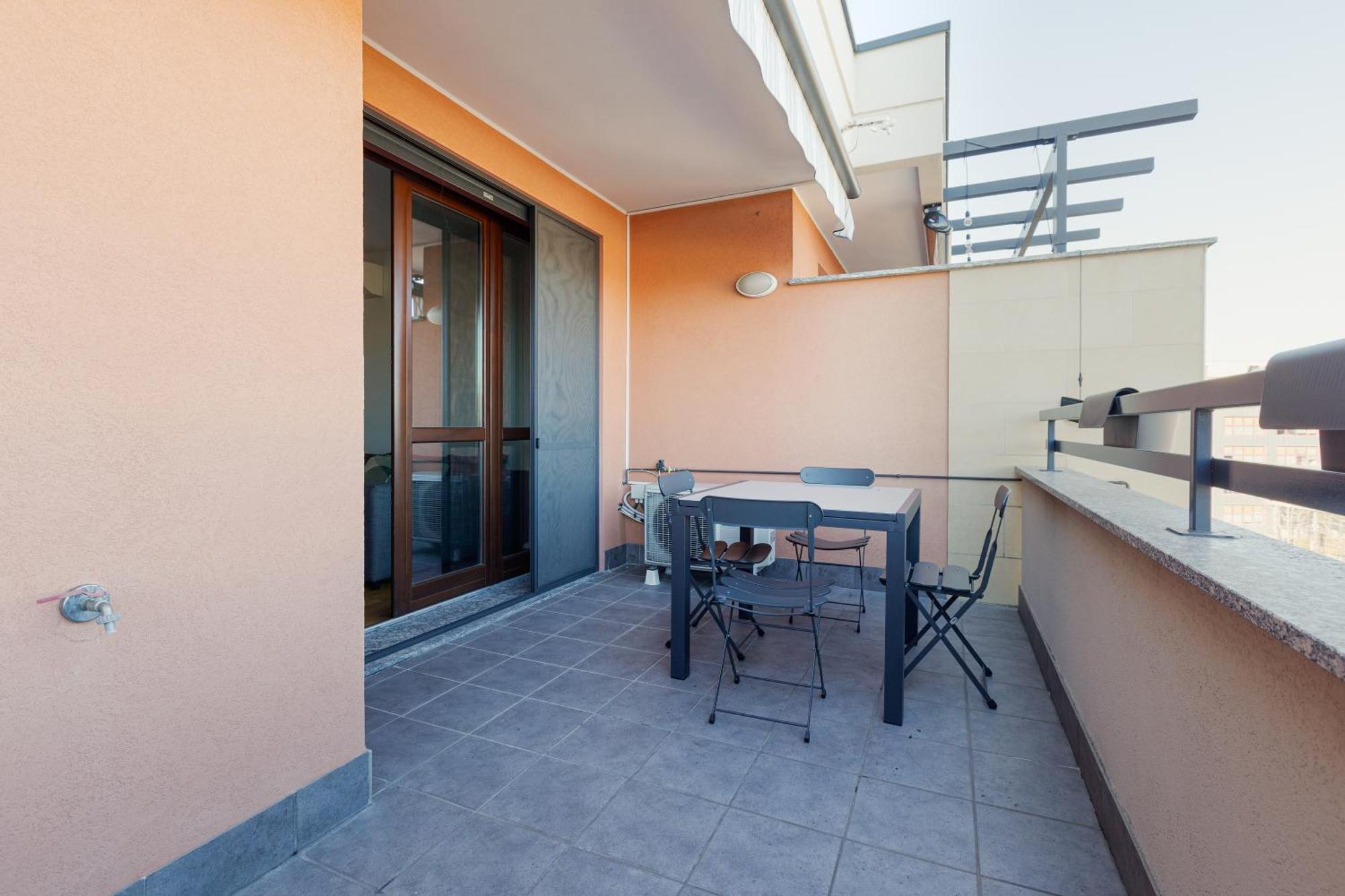 Appartamento Sweet - With Balcony Milano
