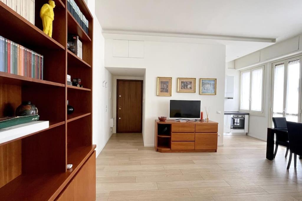 Charlotte House City Center Apartment