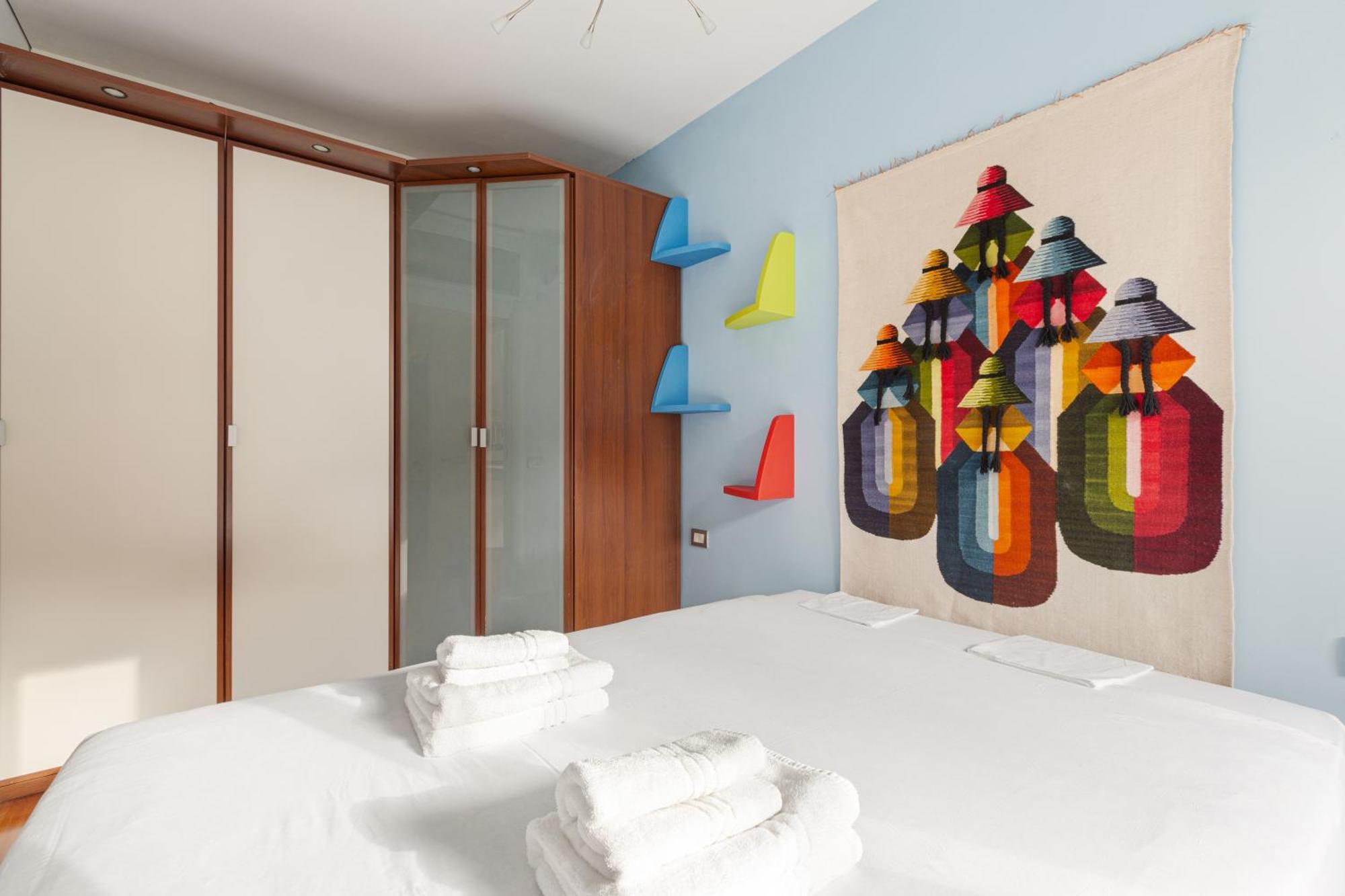 Leilighet Zara Cozy With Balcony - 250m From M5 Istria