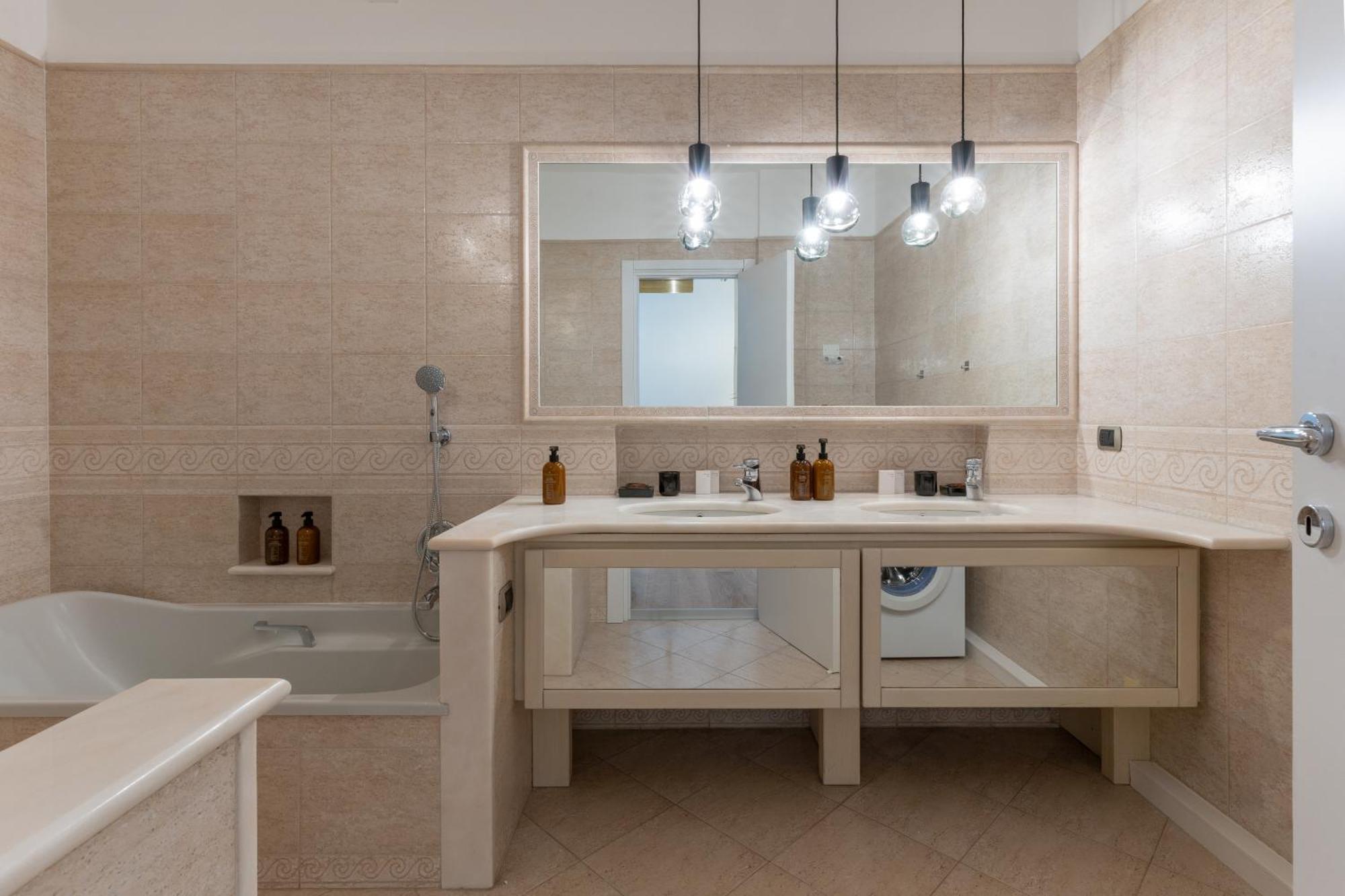 Appartamento Bmore San Babila - Luxury Near Duomo *