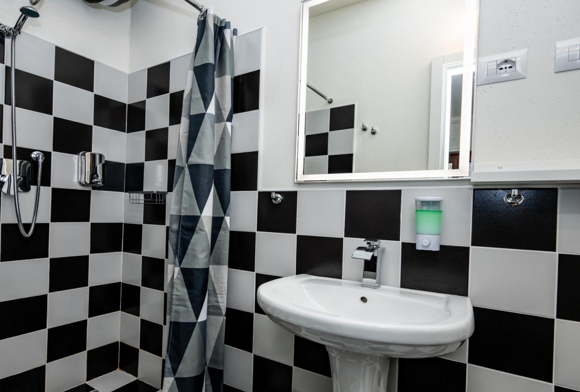 Con Bagno Privato 02 Milano