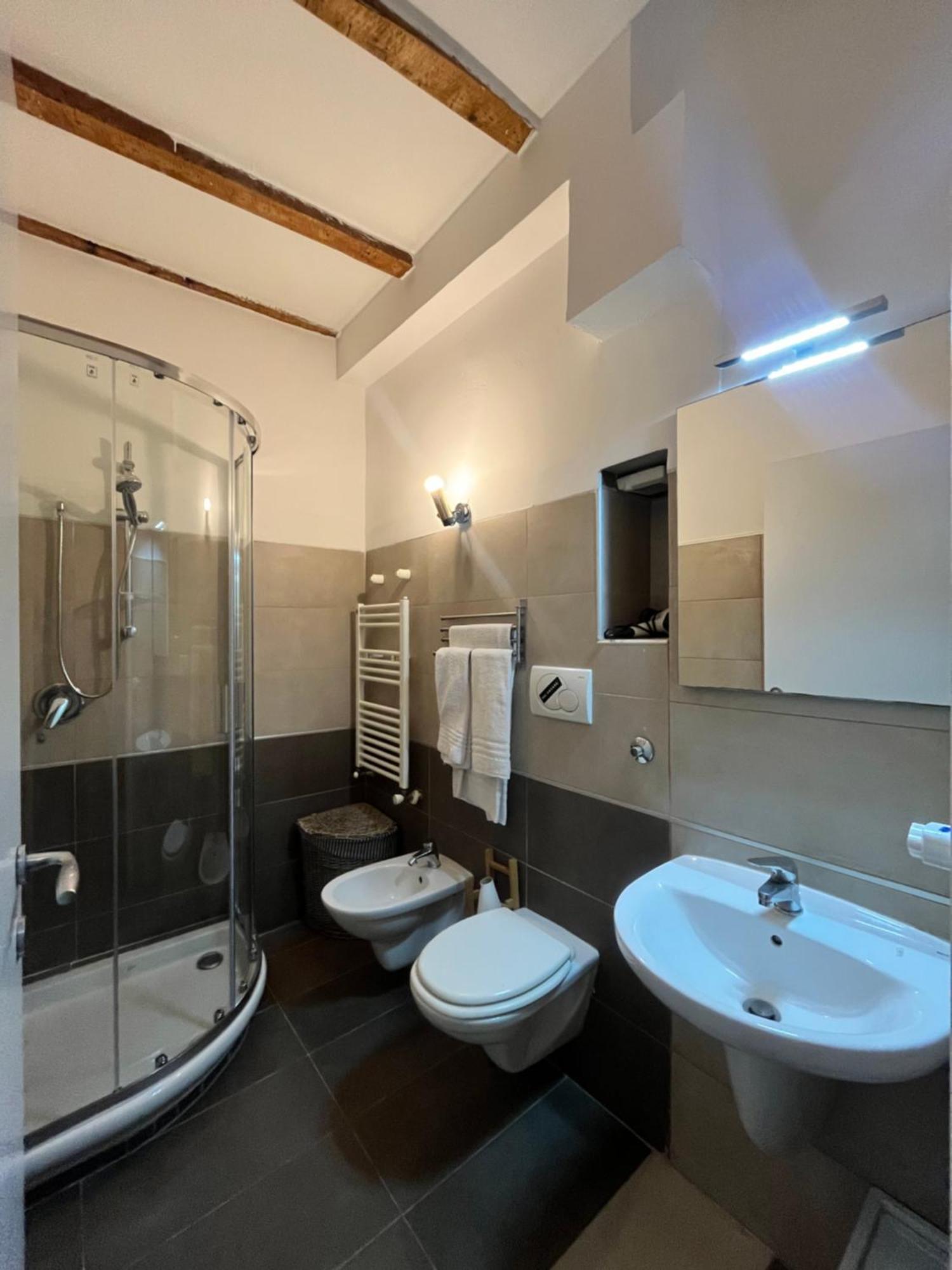 Charming Ringhiera Apartment
