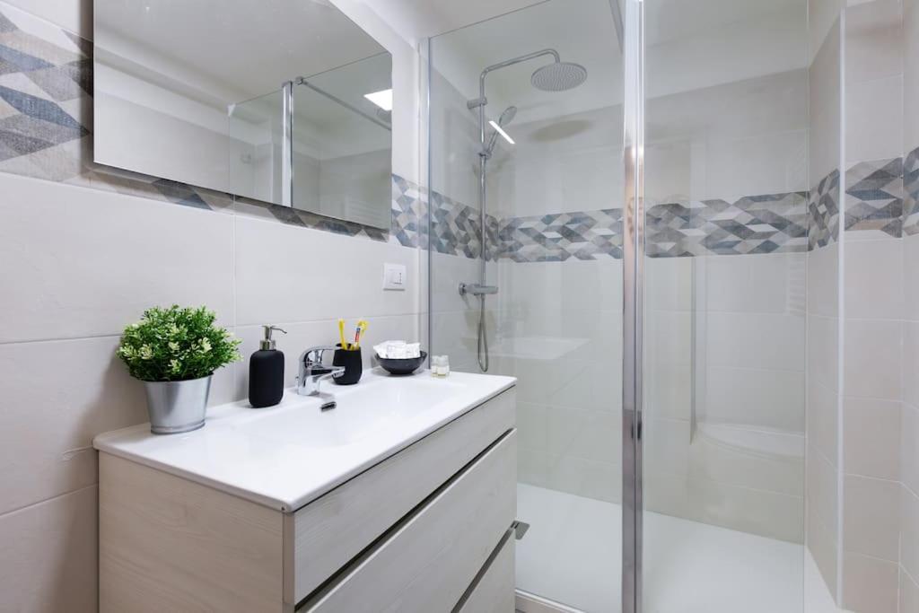 Three-suite With Free Netflix And Fast Wifi Leilighet *