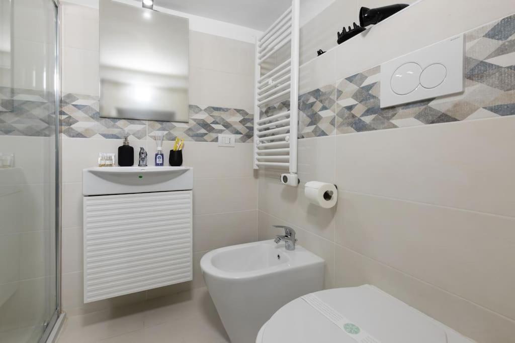 Leilighet Three-suite With Free Netflix And Fast Wifi