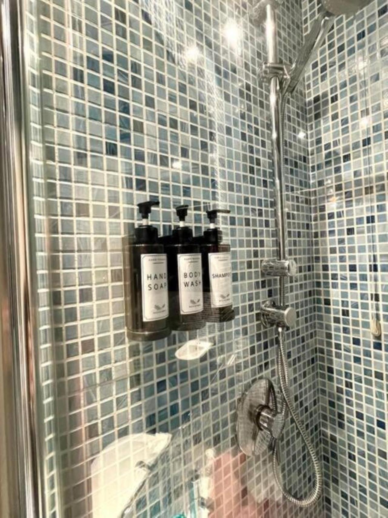 Apartment Maison Bleue- Romantic Flat,apt Near M1 -duomo 2 Fermate -centro