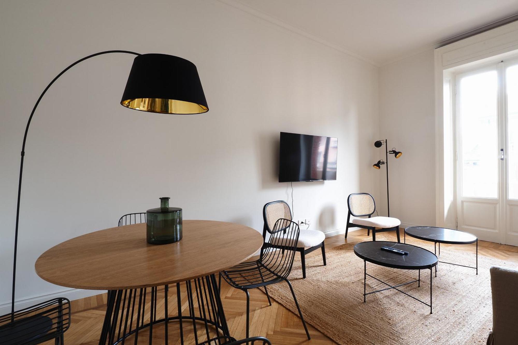 Adelaide Elegant Apartment Mailand